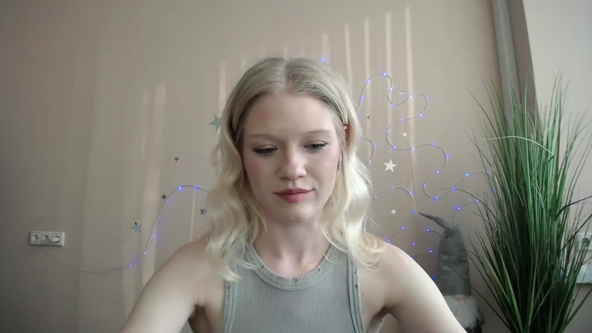 Gallery image thumbnail from Angel_baby's myfreecams stream on, 05/02/2026, 16:17 image 11 of 20