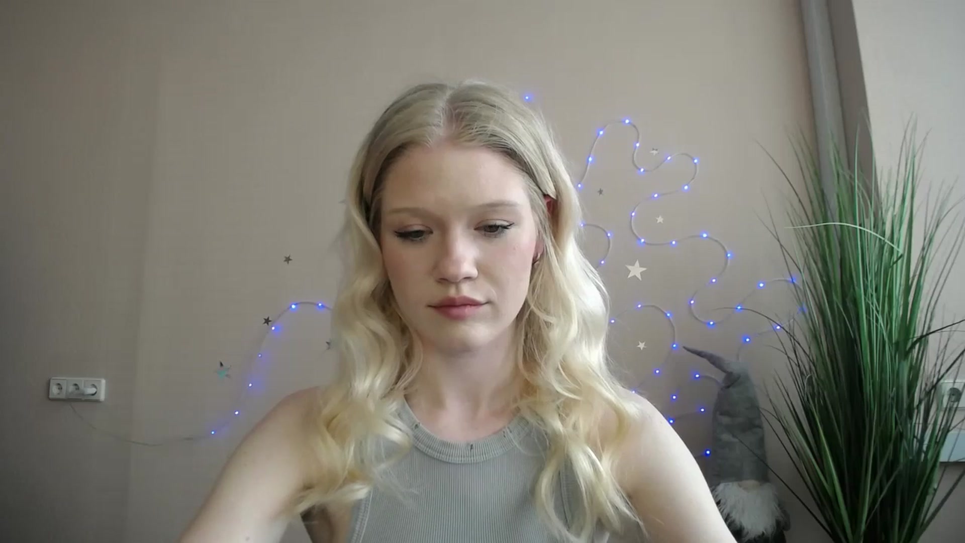Gallery image thumbnail from Angel_baby's myfreecams stream on, 05/02/2026, 16:17 image 17 of 20
