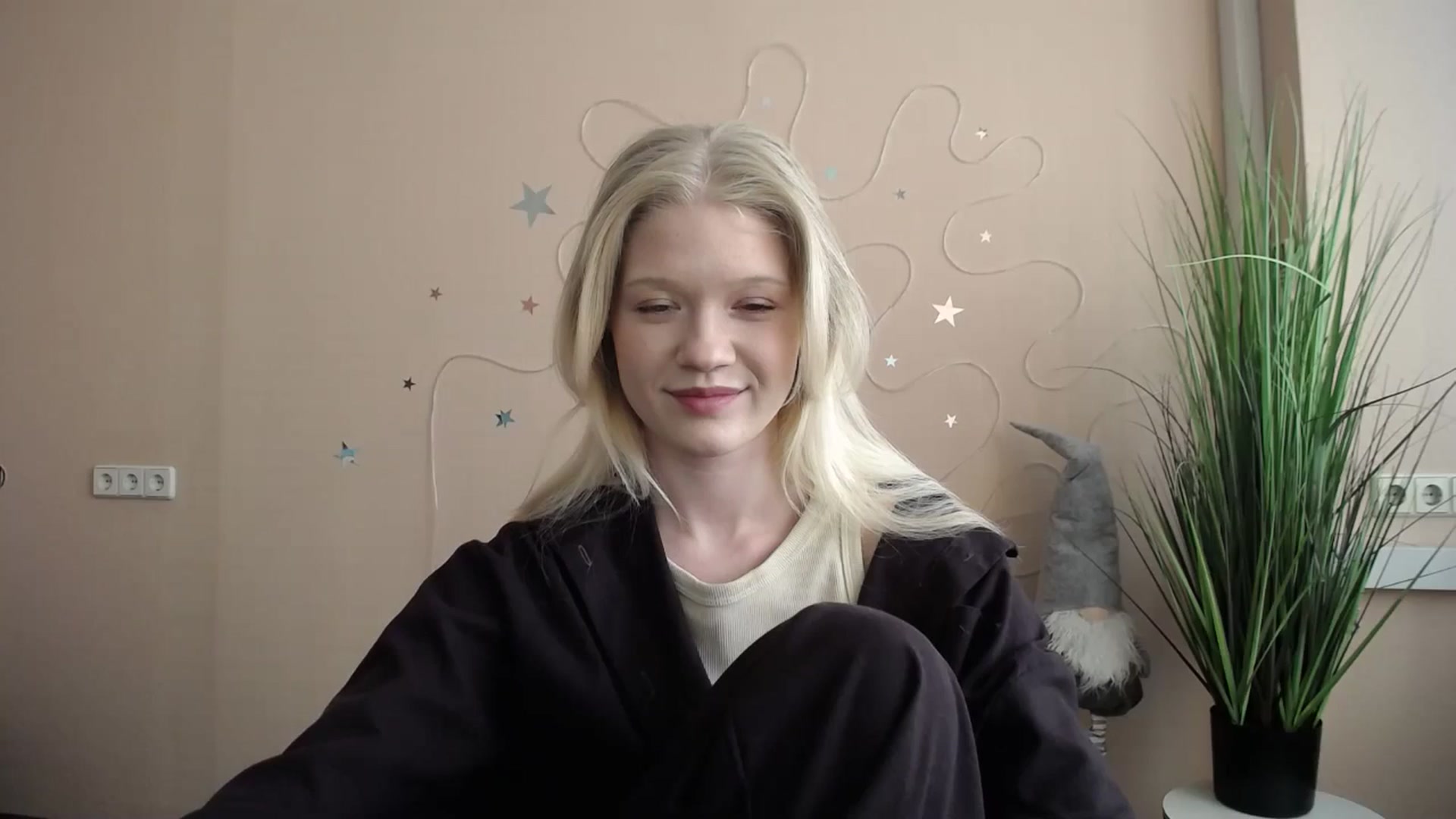 Gallery image thumbnail from Angel_baby's myfreecams stream on, 05/04/2026, 15:35 image 10 of 20