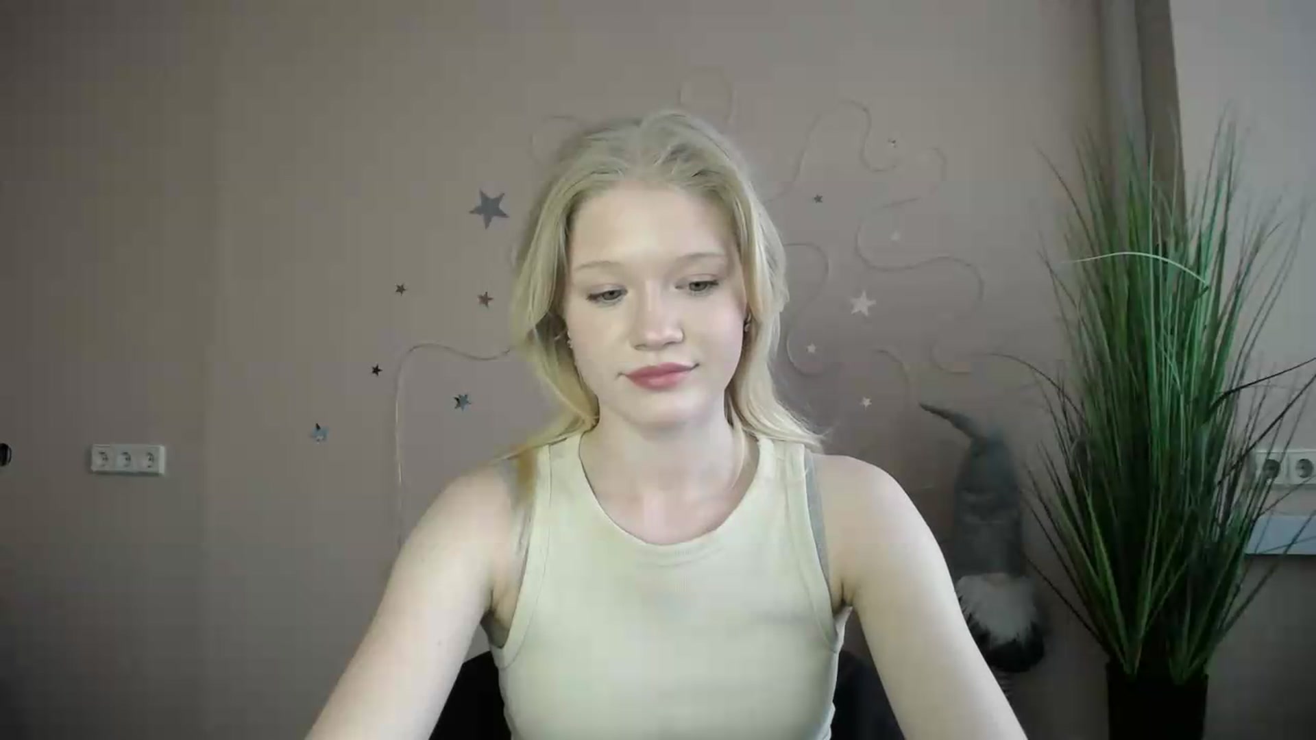 Gallery image thumbnail from Angel_baby's myfreecams stream on, 05/04/2026, 17:24 image 15 of 20