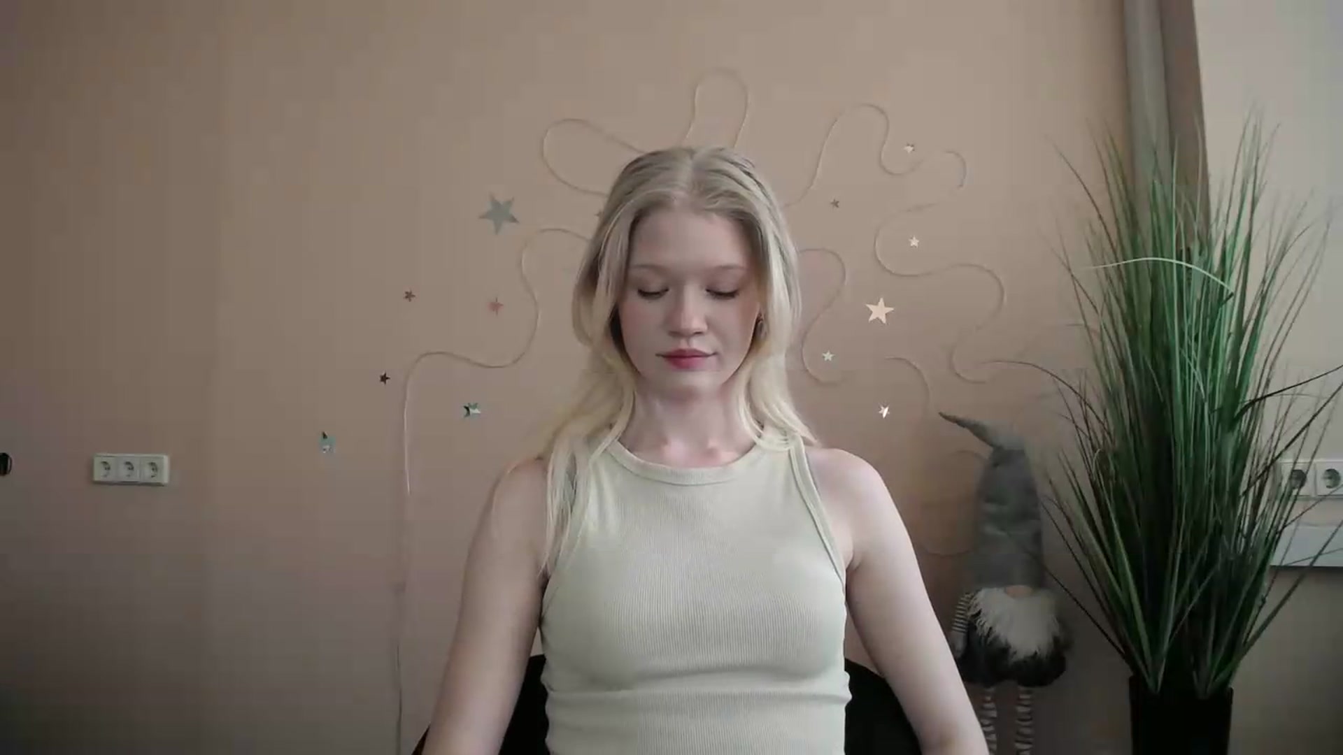 Gallery image thumbnail from Angel_baby's myfreecams stream on, 05/04/2026, 17:24 image 2 of 20