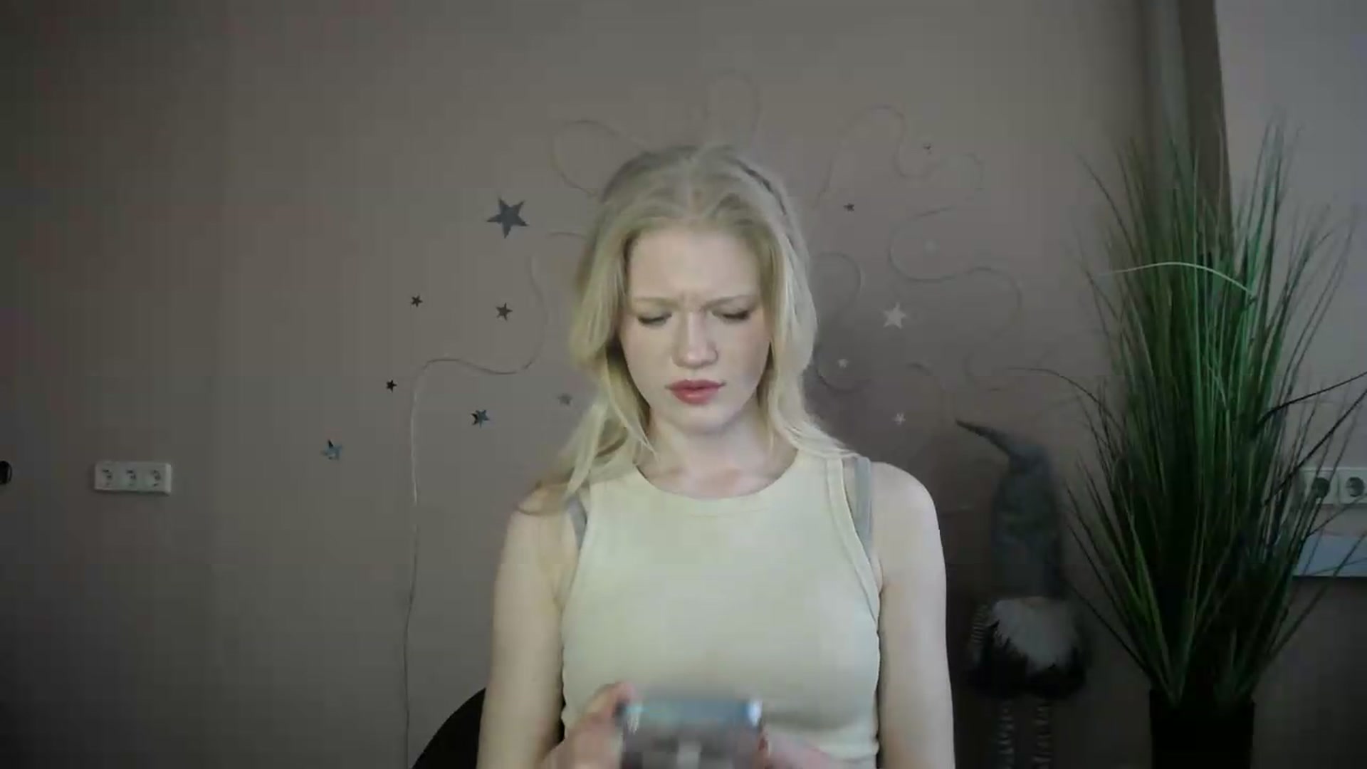 Gallery image thumbnail from Angel_baby's myfreecams stream on, 05/04/2026, 17:24 image 18 of 20