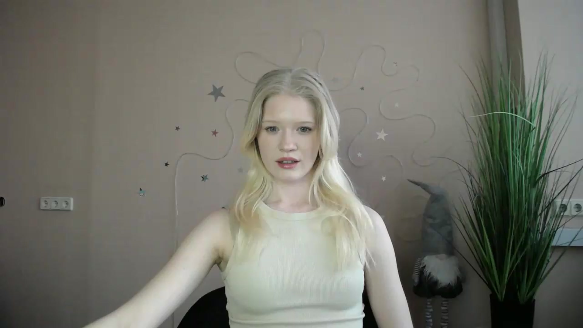 Gallery image thumbnail from Angel_baby's myfreecams stream on, 05/04/2026, 17:24 image 13 of 20