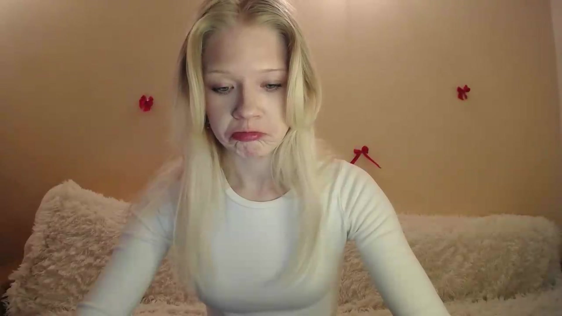 Gallery image thumbnail from Angel_baby's myfreecams stream on, 05/11/2026, 22:27 image 11 of 20