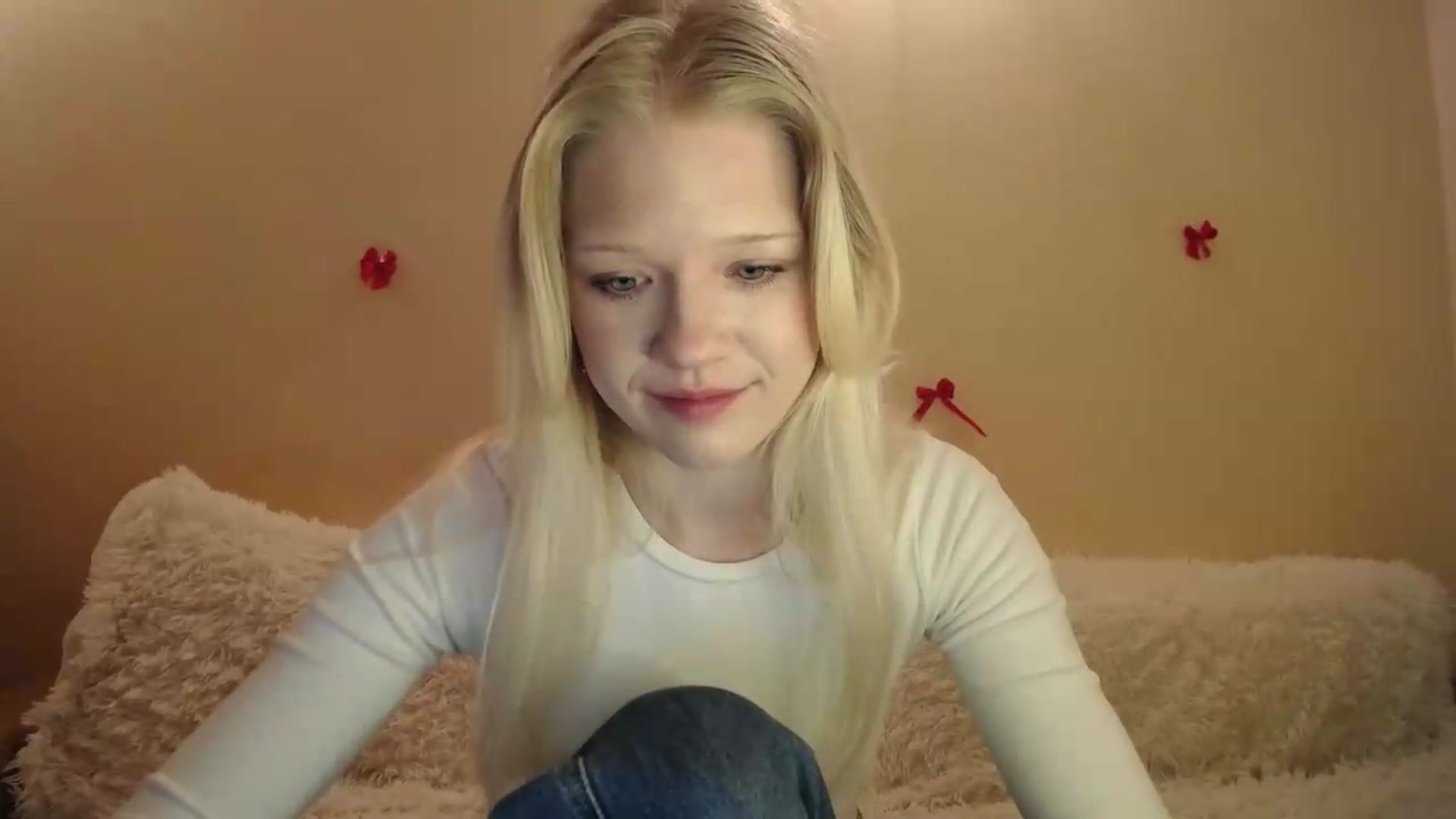 Gallery image thumbnail from Angel_baby's myfreecams stream on, 05/11/2026, 22:27 image 15 of 20
