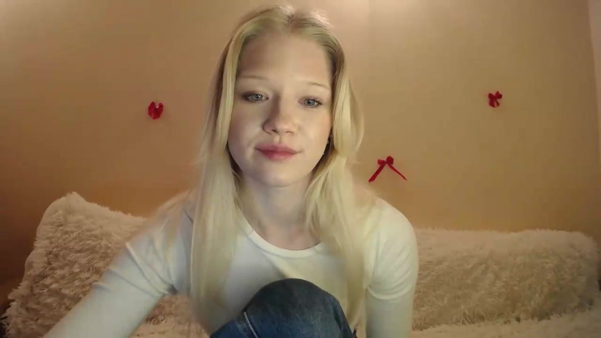 Gallery image thumbnail from Angel_baby's myfreecams stream on, 05/11/2026, 22:27 image 12 of 20