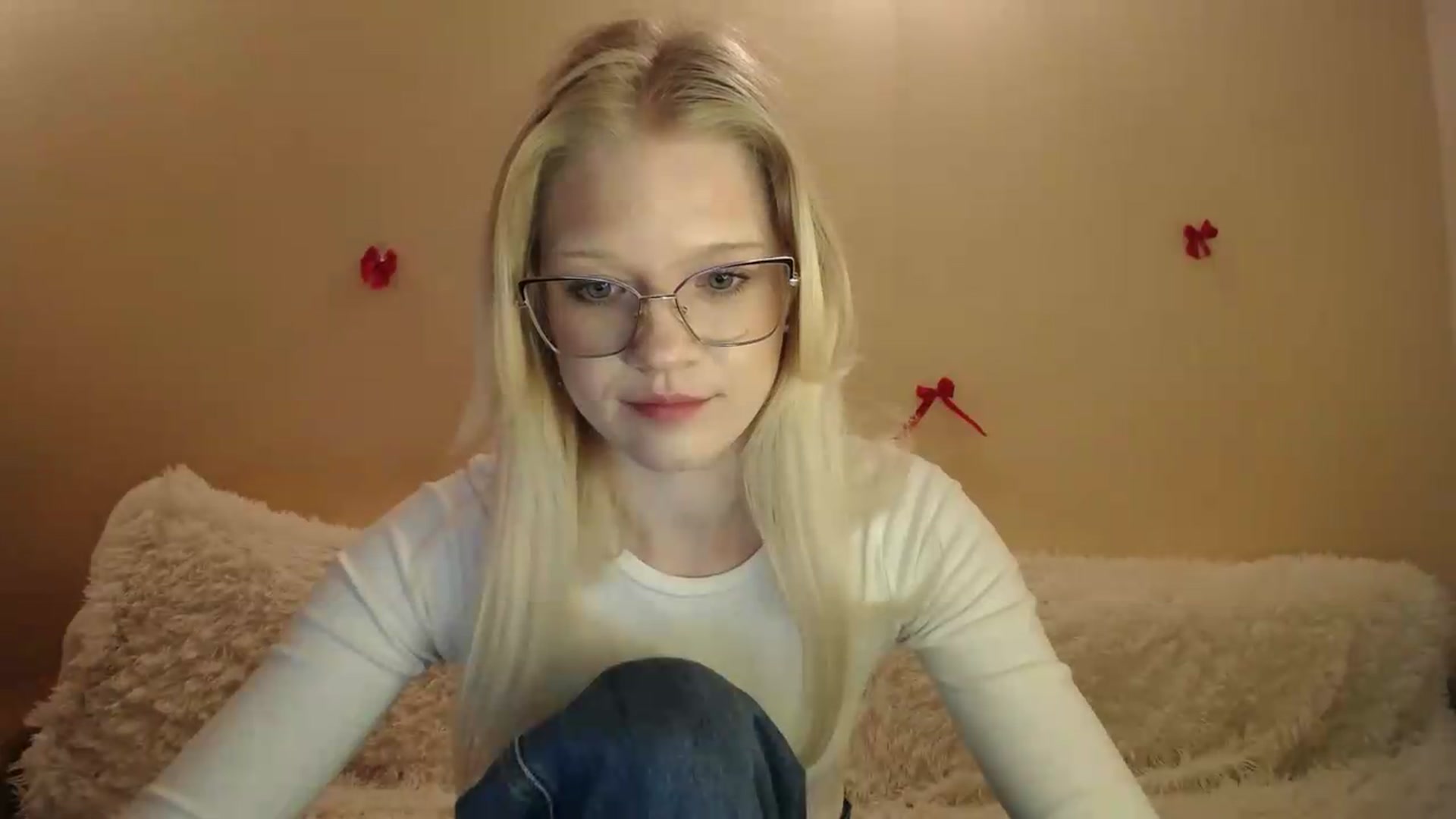 Gallery image thumbnail from Angel_baby's myfreecams stream on, 05/11/2026, 23:05 image 9 of 20