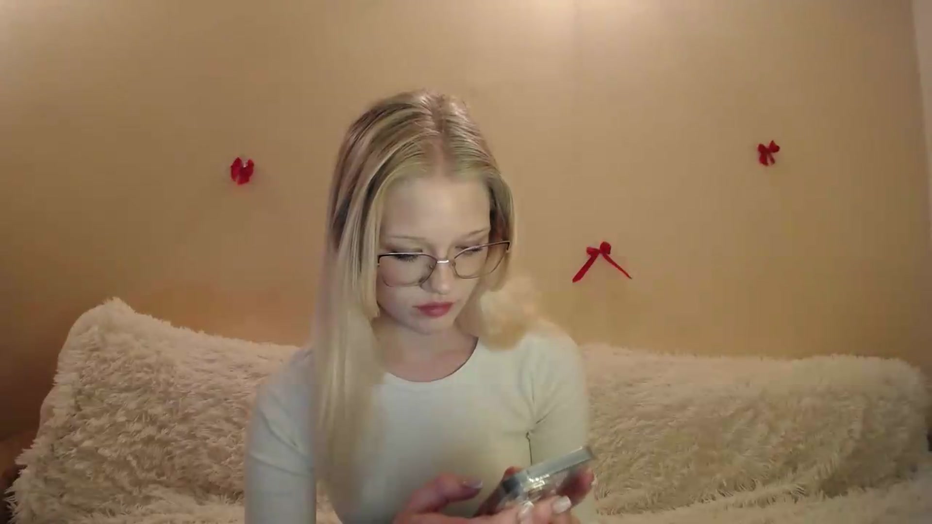 Gallery image thumbnail from Angel_baby's myfreecams stream on, 05/11/2026, 23:05 image 5 of 20