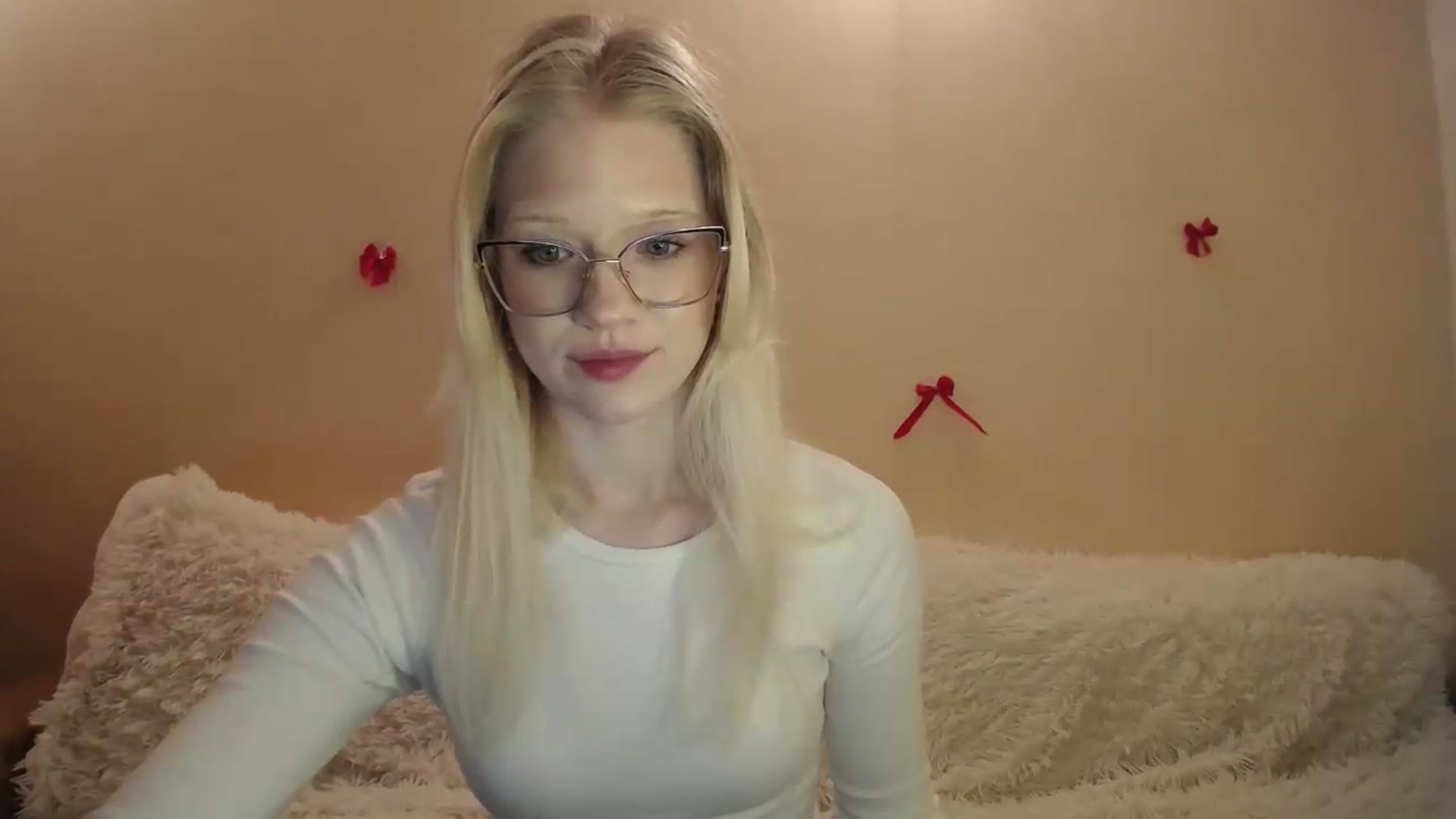 Gallery image thumbnail from Angel_baby's myfreecams stream on, 05/11/2026, 23:05 image 18 of 20