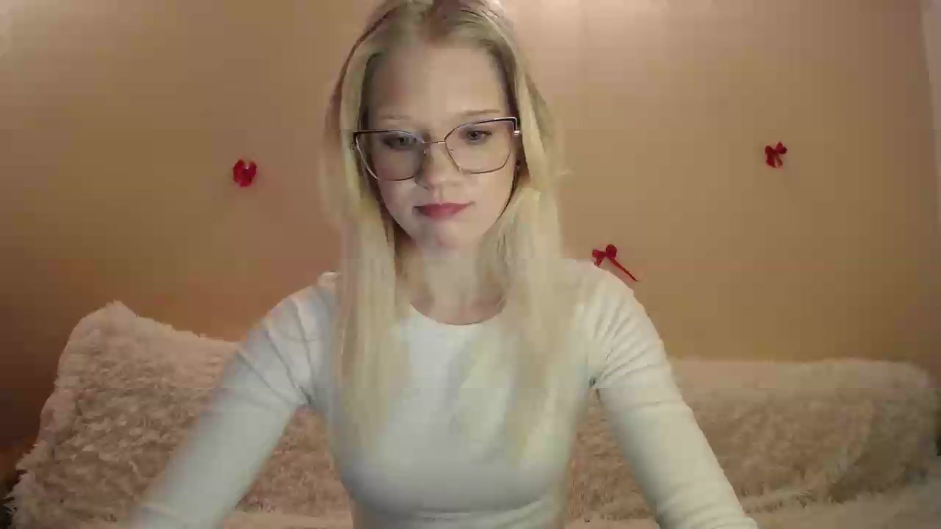 Gallery image thumbnail from Angel_baby's myfreecams stream on, 05/11/2026, 23:05 image 1 of 20
