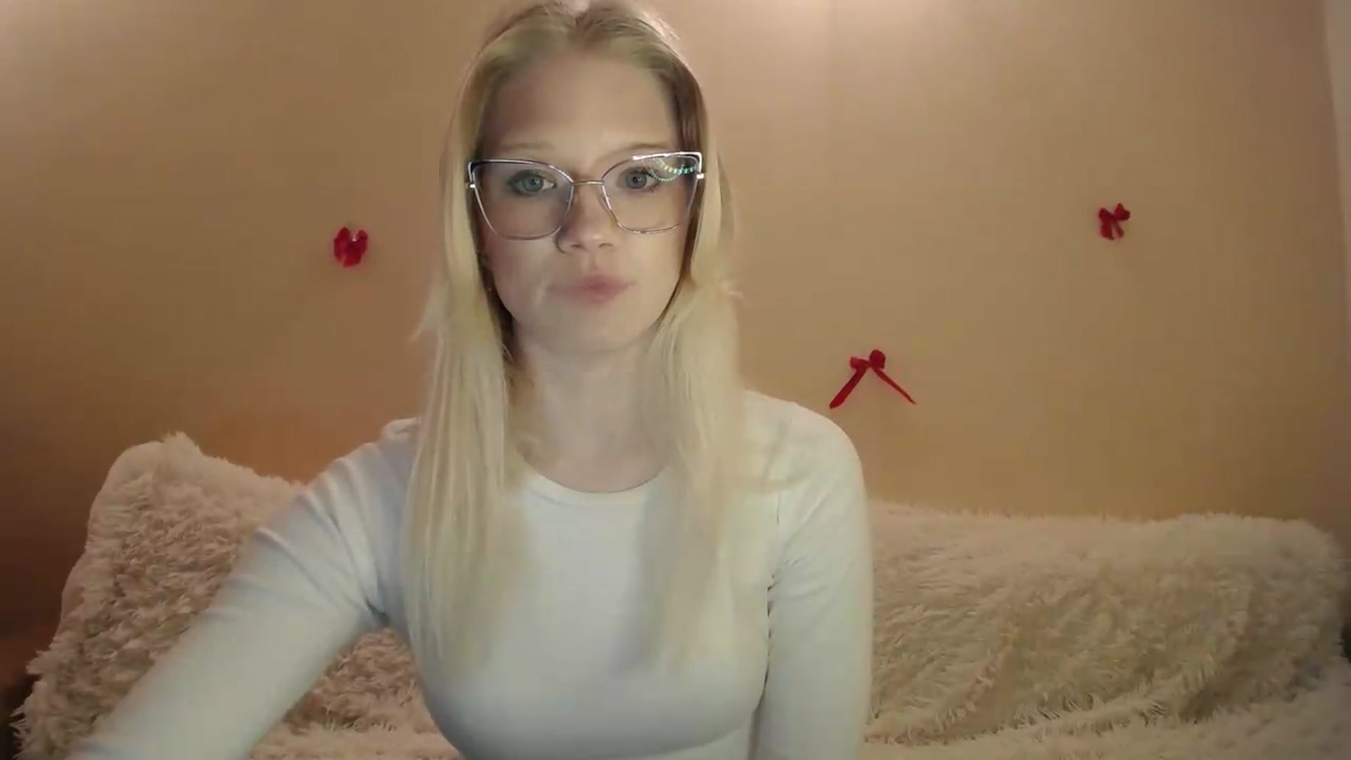 Gallery image thumbnail from Angel_baby's myfreecams stream on, 05/11/2026, 23:05 image 17 of 20