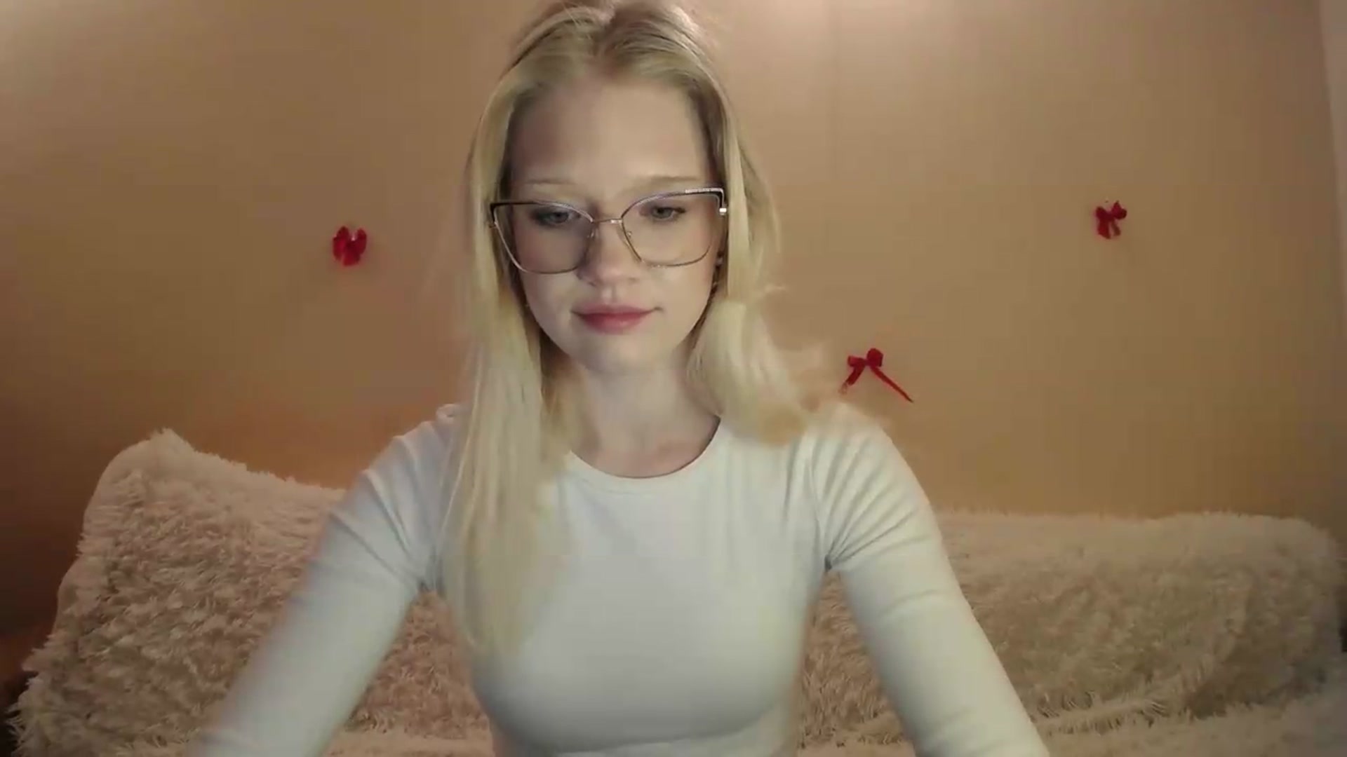 Gallery image thumbnail from Angel_baby's myfreecams stream on, 05/11/2026, 23:05 image 6 of 20
