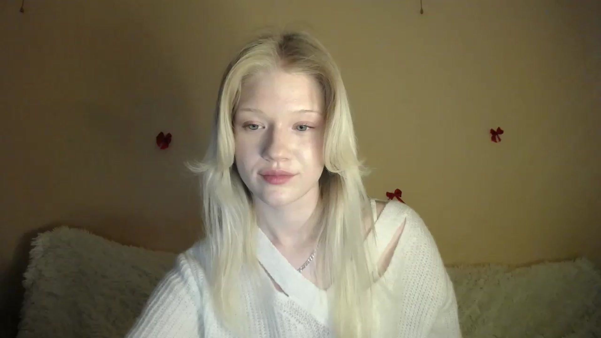 Gallery image thumbnail from Angel_baby's myfreecams stream on, 05/16/2026, 19:13 image 6 of 20