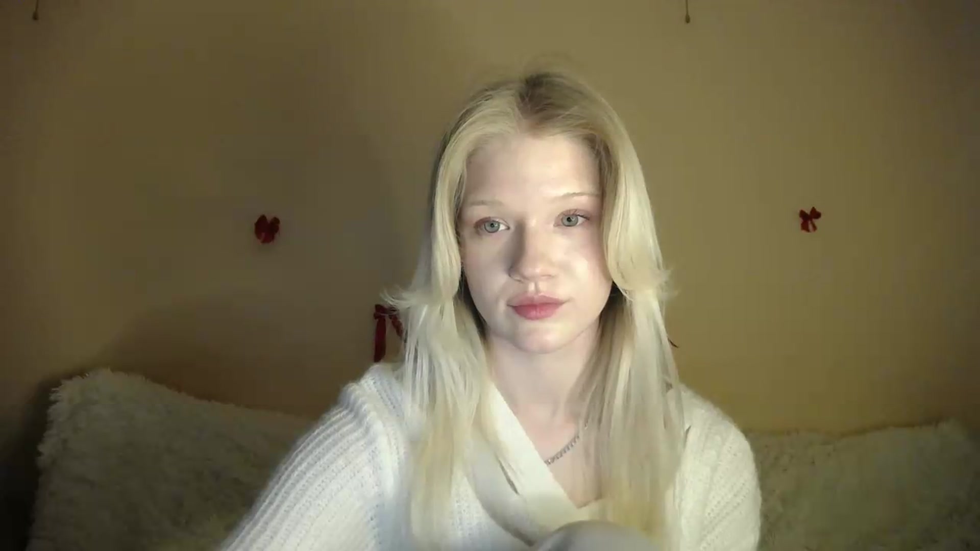 Gallery image thumbnail from Angel_baby's myfreecams stream on, 05/16/2026, 19:13 image 5 of 20