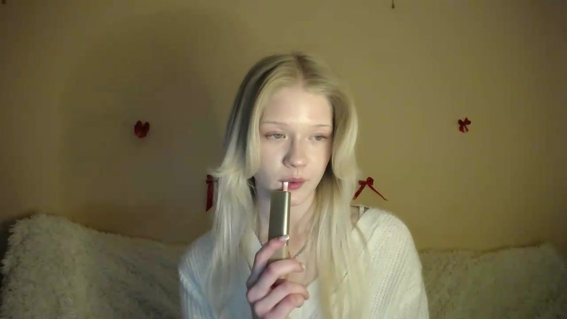 Gallery image thumbnail from Angel_baby's myfreecams stream on, 05/16/2026, 19:13 image 8 of 20