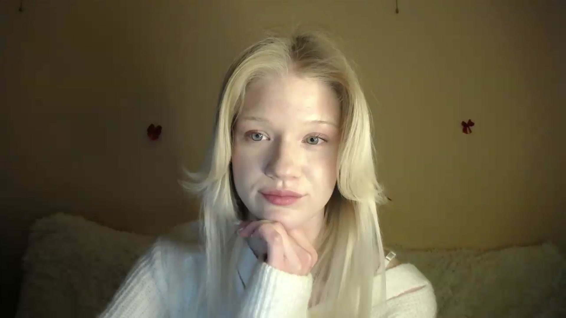 Gallery image thumbnail from Angel_baby's myfreecams stream on, 05/16/2026, 19:13 image 3 of 20