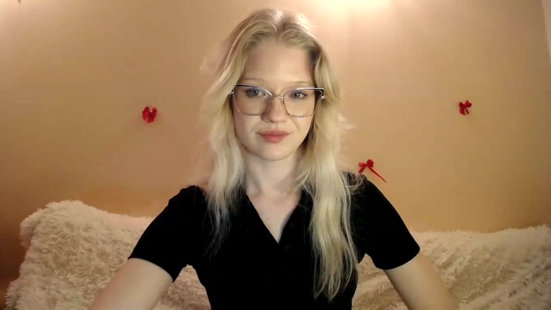 Gallery image thumbnail from Angel_baby's myfreecams stream on, 05/18/2026, 20:14 image 9 of 20