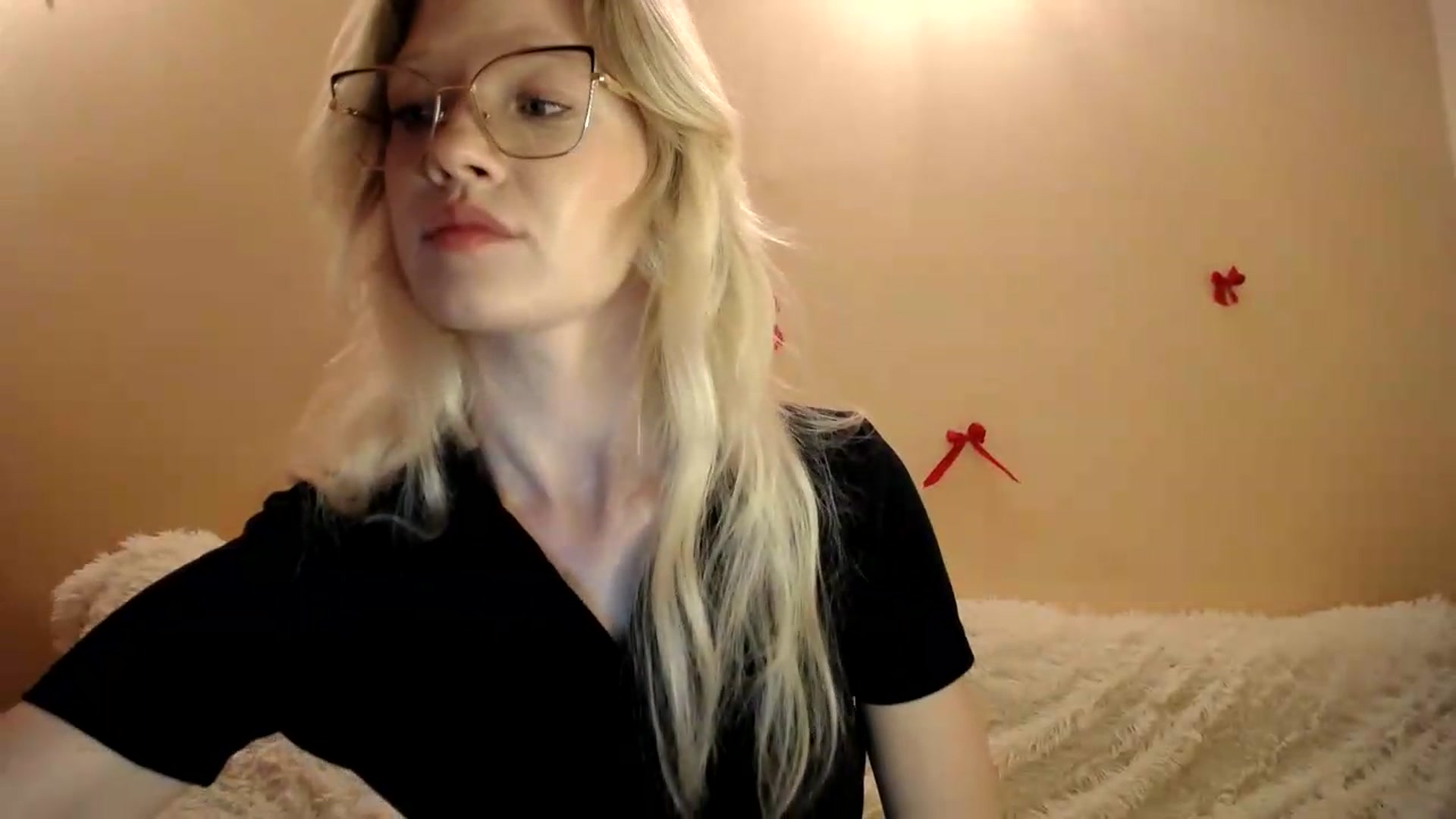 Gallery image thumbnail from Angel_baby's myfreecams stream on, 05/18/2026, 20:14 image 10 of 20