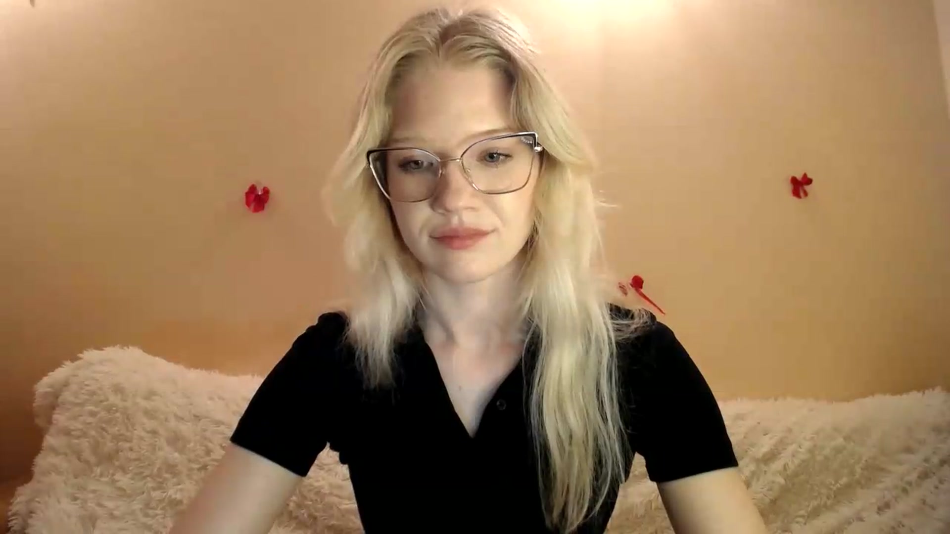Gallery image thumbnail from Angel_baby's myfreecams stream on, 05/18/2026, 20:14 image 7 of 20