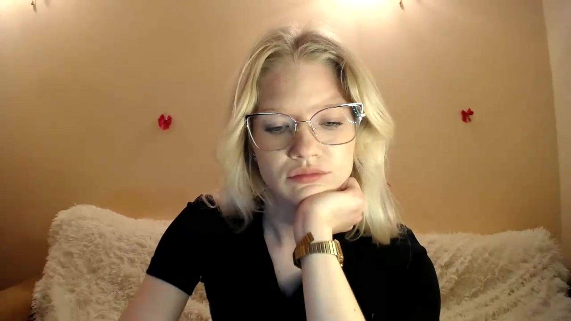 Gallery image thumbnail from Angel_baby's myfreecams stream on, 05/18/2026, 20:42 image 10 of 20