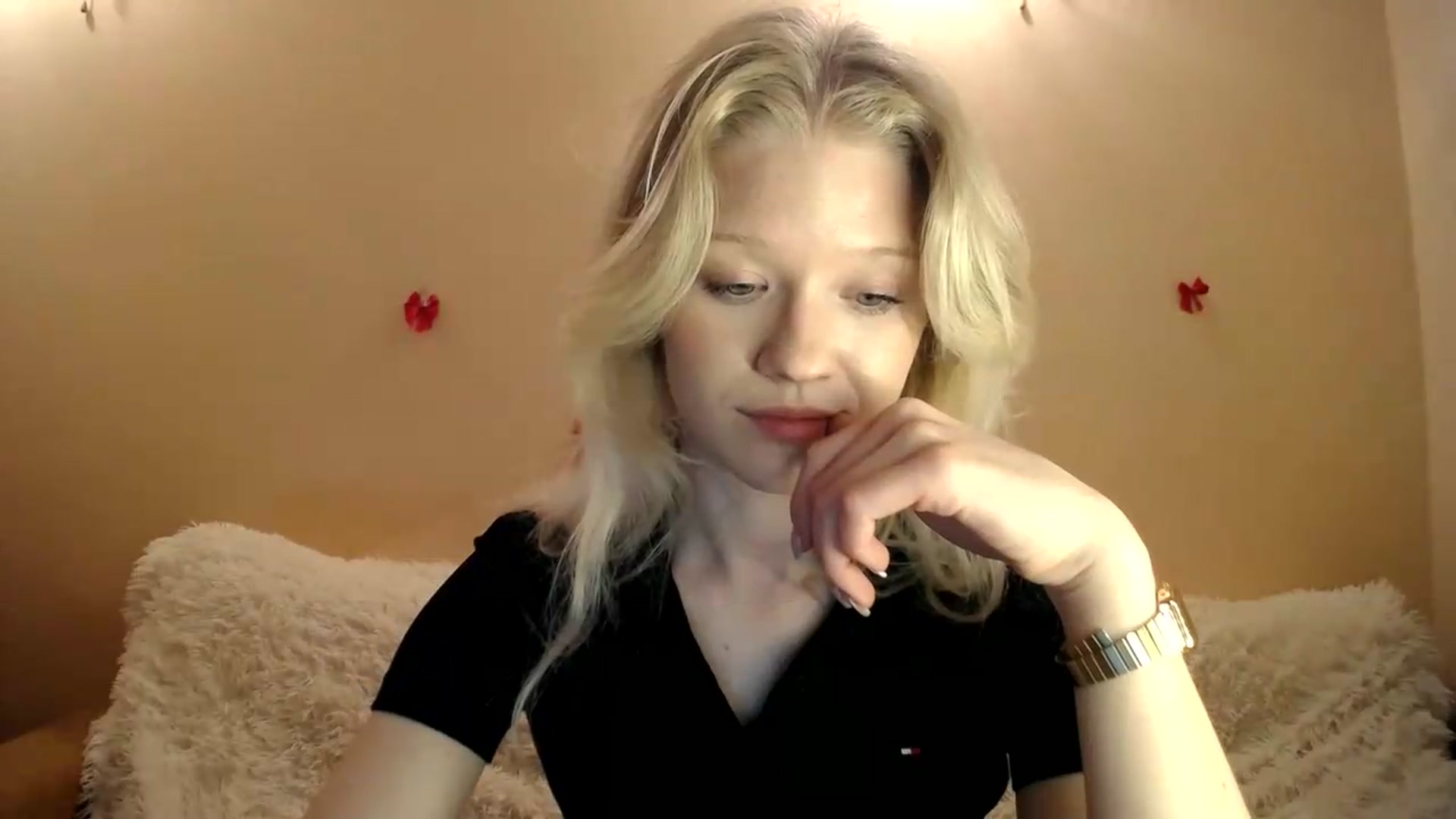 Gallery image thumbnail from Angel_baby's myfreecams stream on, 05/18/2026, 20:42 image 20 of 20