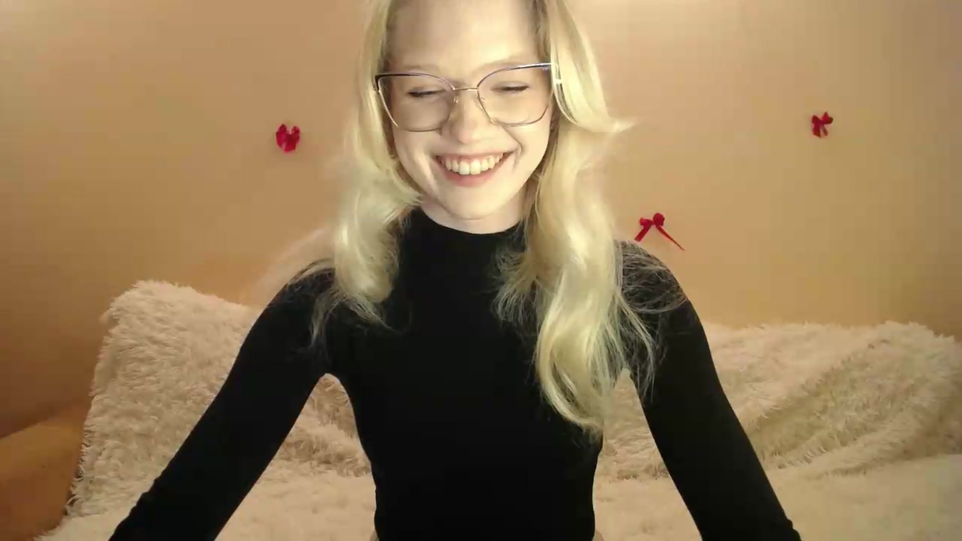 Gallery image thumbnail from Angel_baby's myfreecams stream on, 05/21/2026, 19:04 image 2 of 20