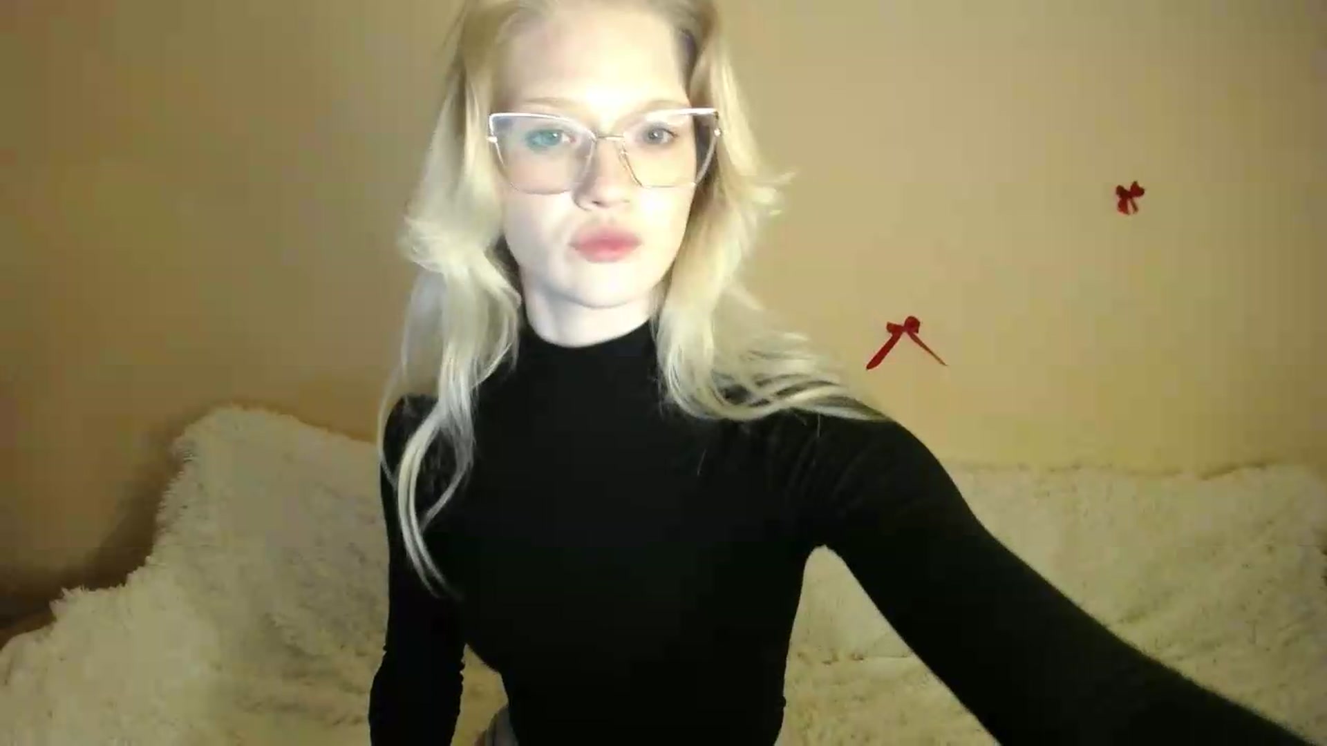 Gallery image thumbnail from Angel_baby's myfreecams stream on, 05/21/2026, 22:17 image 3 of 20