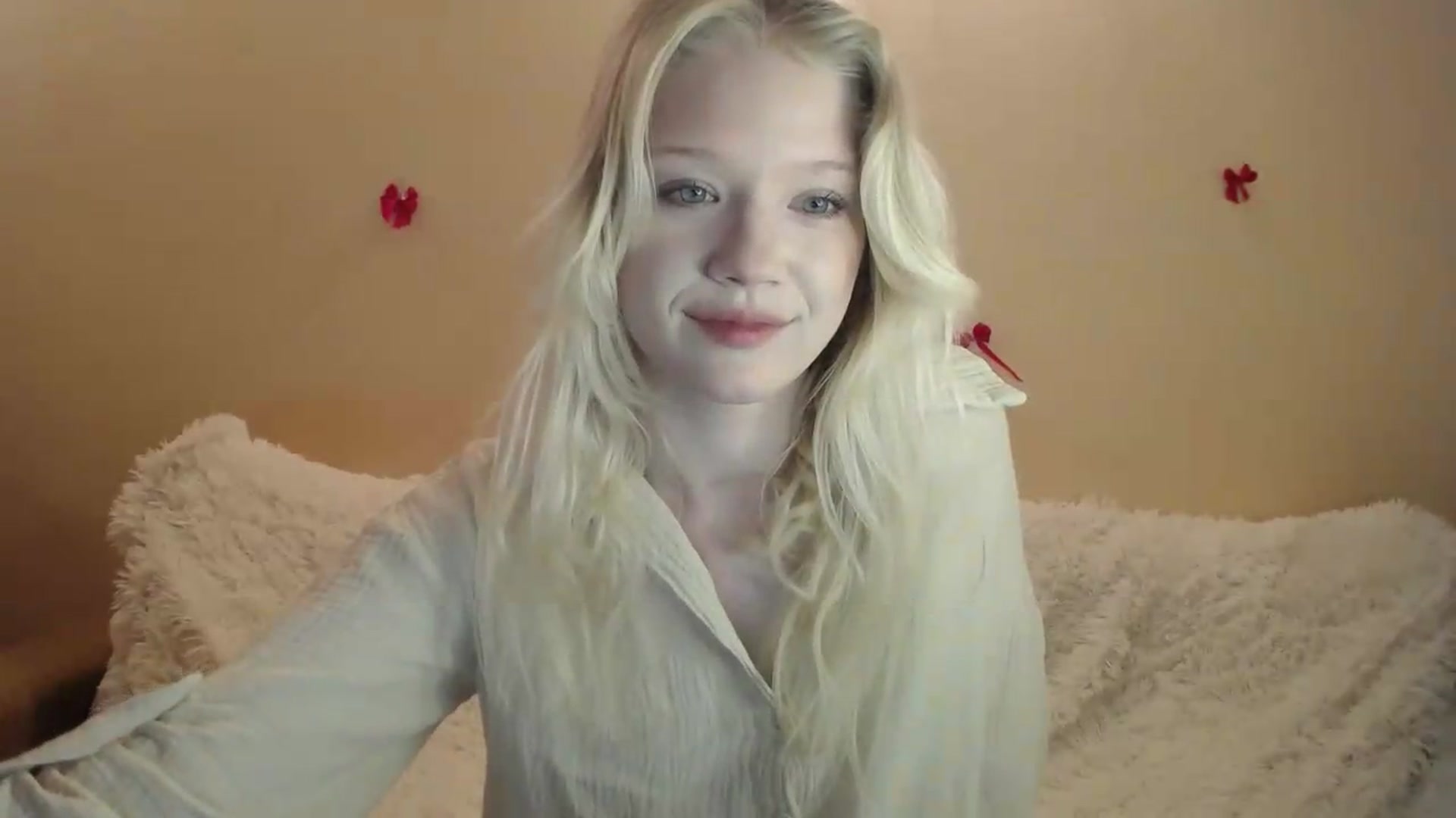 Gallery image thumbnail from Angel_baby's myfreecams stream on, 05/24/2026, 20:16 image 11 of 20