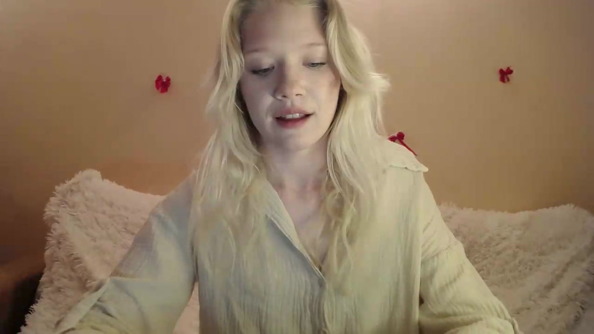 Gallery image thumbnail from Angel_baby's myfreecams stream on, 05/24/2026, 20:16 image 20 of 20