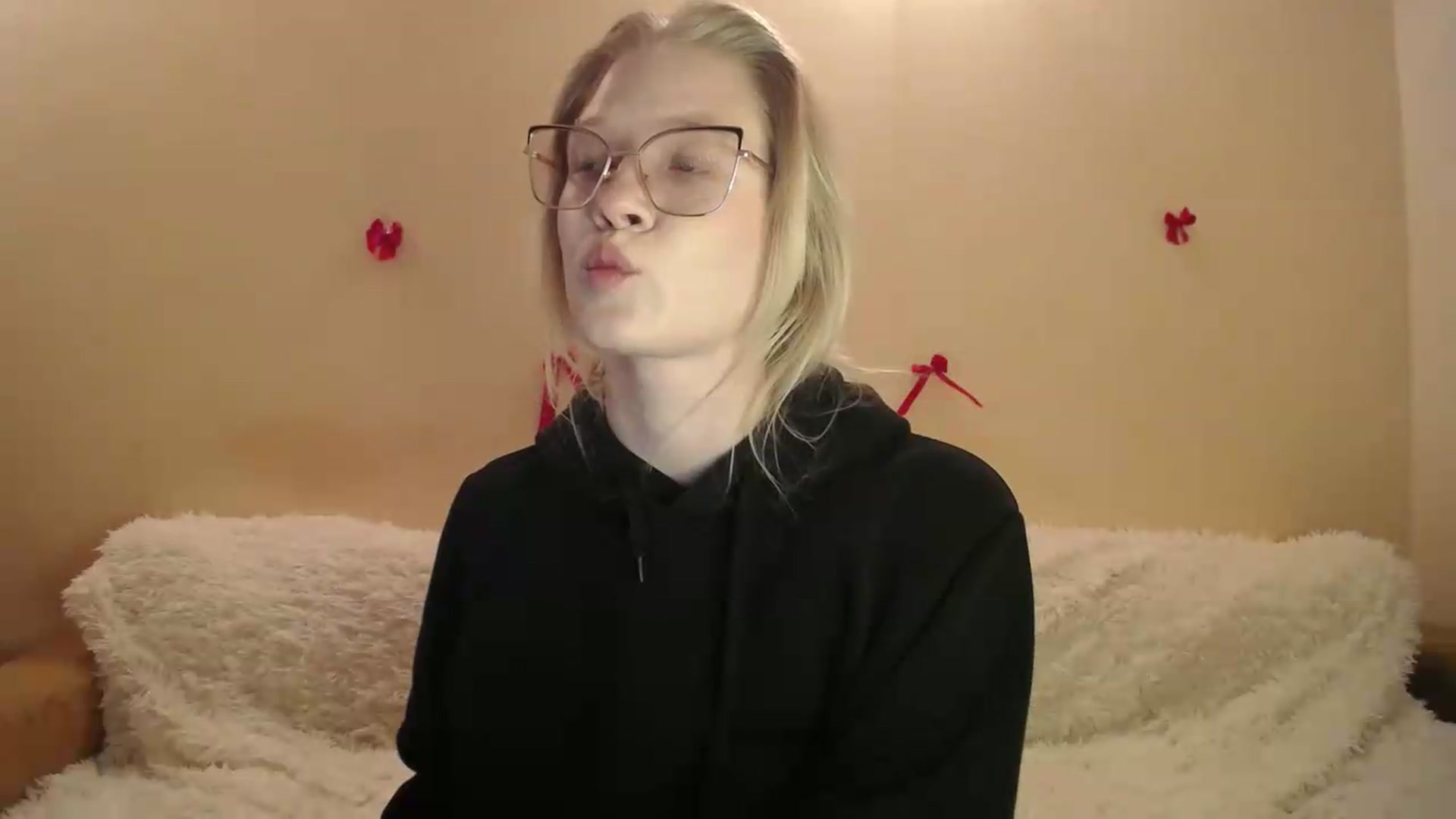 Gallery image thumbnail from Angel_baby's myfreecams stream on, 05/28/2026, 19:30 image 6 of 20