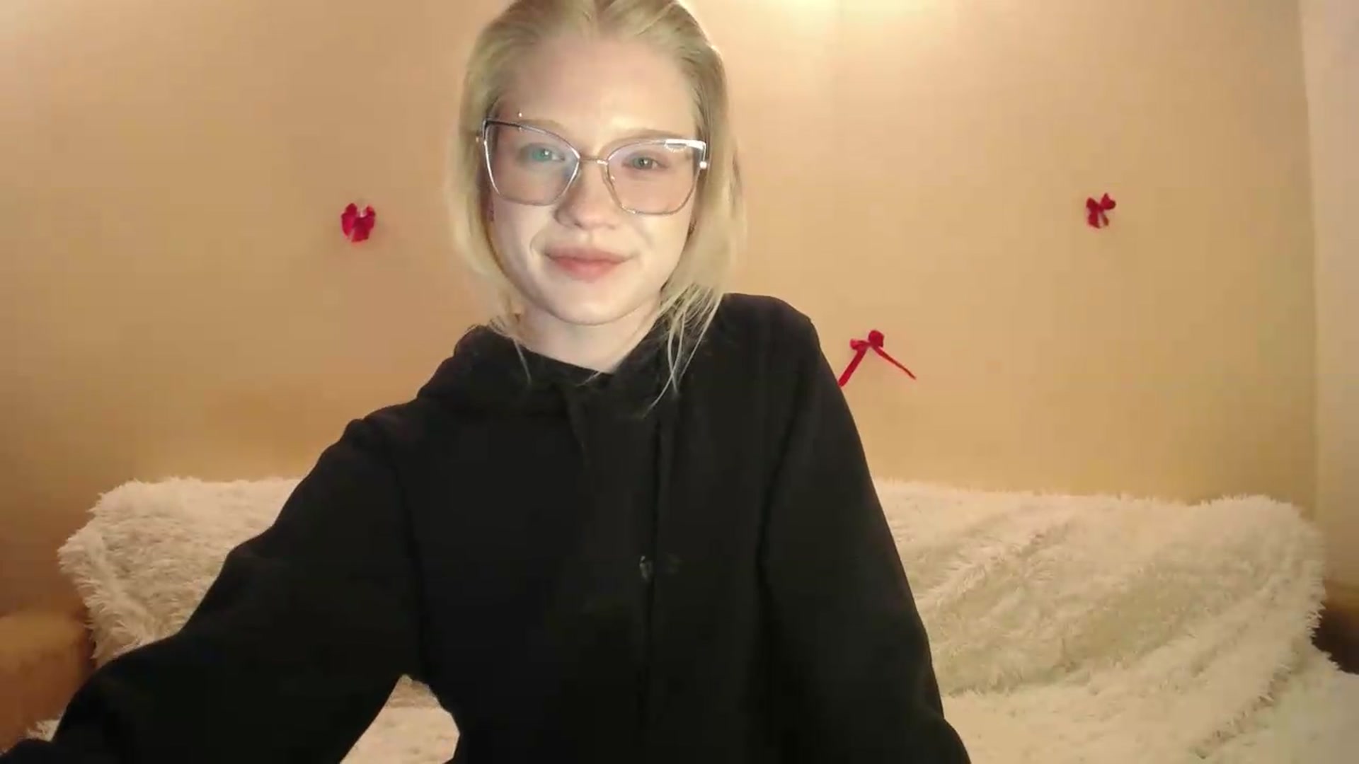 Gallery image thumbnail from Angel_baby's myfreecams stream on, 05/28/2026, 19:30 image 16 of 20