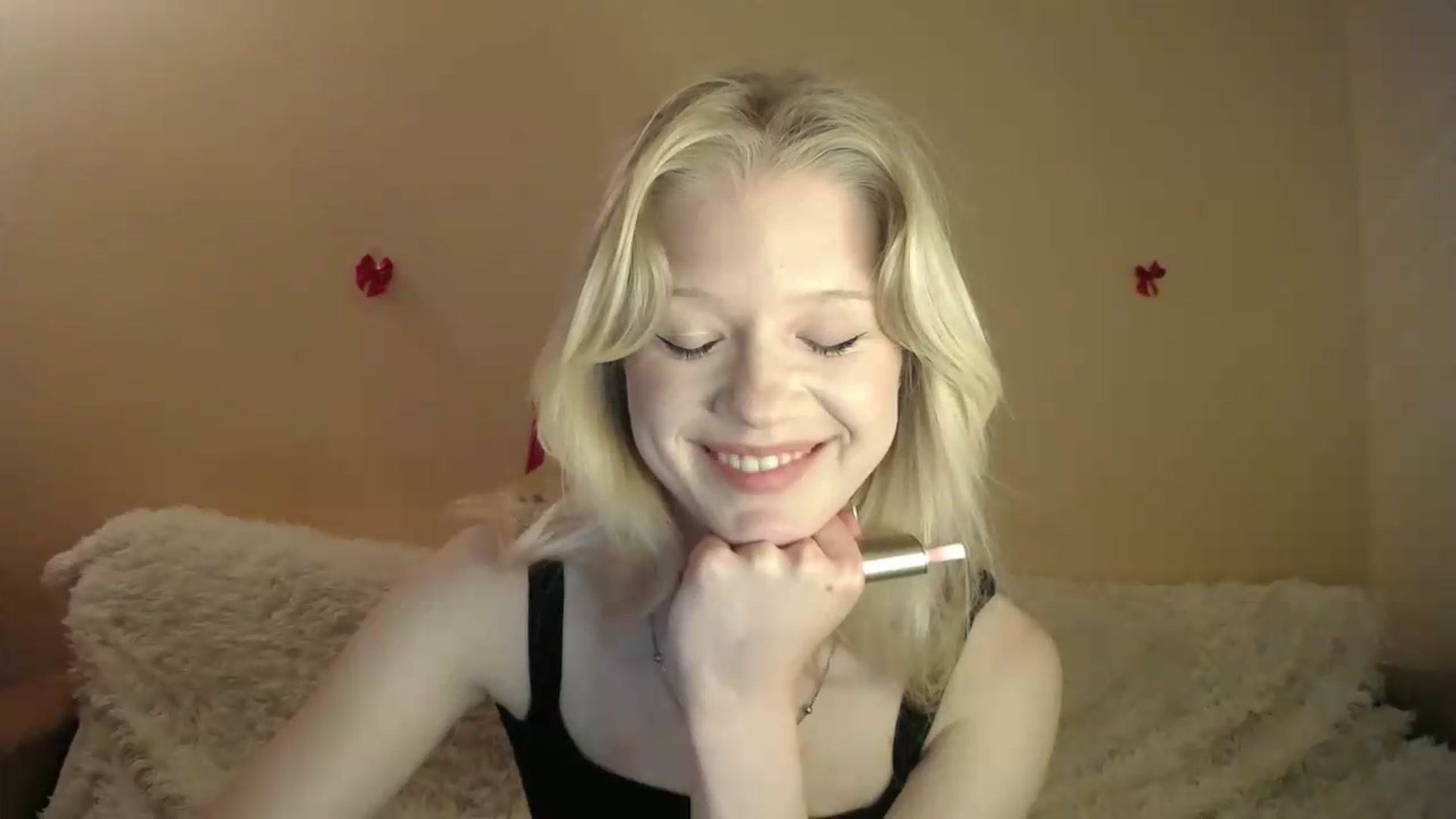 Gallery image thumbnail from Angel_baby's myfreecams stream on, 05/29/2026, 21:09 image 11 of 20