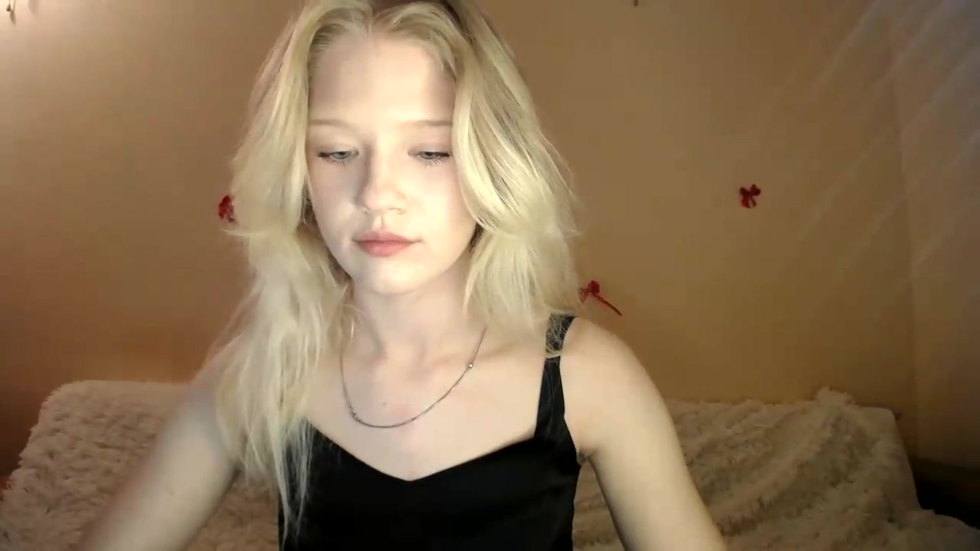 Gallery image thumbnail from Angel_baby's myfreecams stream on, 06/02/2026, 18:14 image 6 of 20
