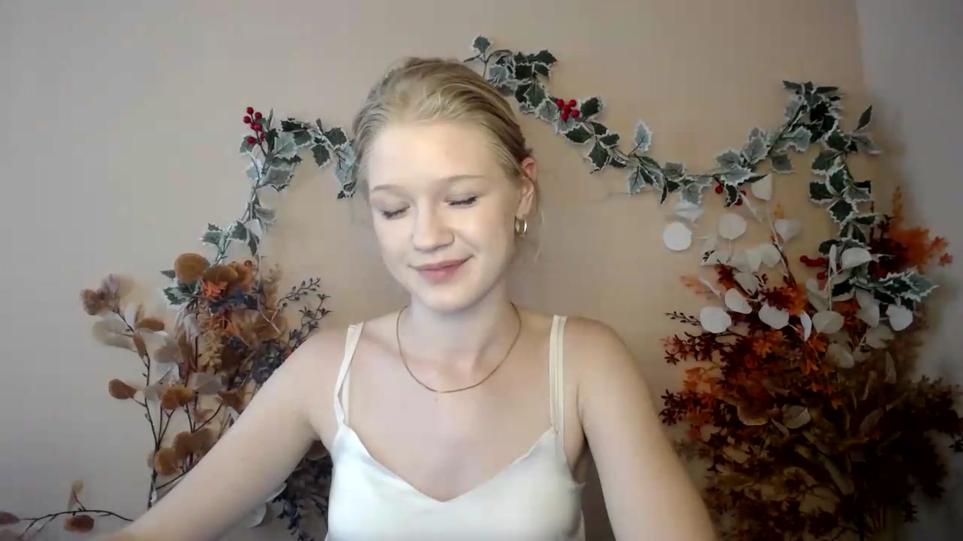 Gallery image thumbnail from Angel_baby's myfreecams stream on, 07/01/2026, 13:55 image 12 of 20