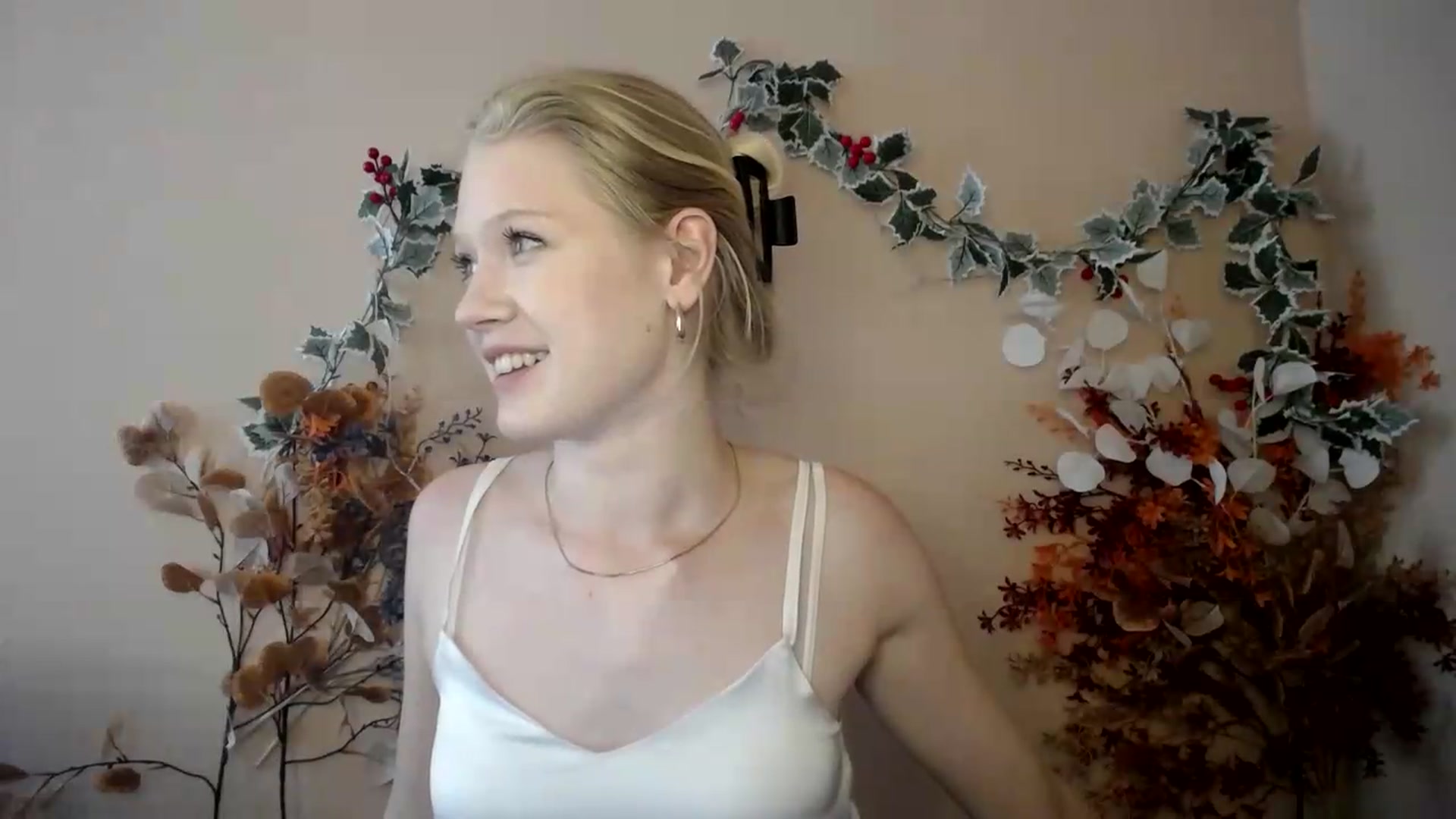 Gallery image thumbnail from Angel_baby's myfreecams stream on, 07/01/2026, 14:13 image 17 of 20