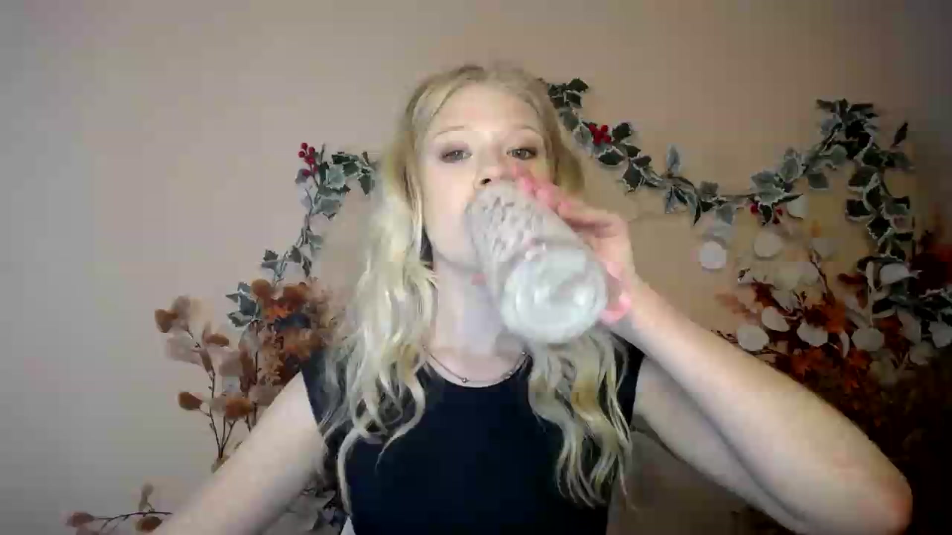 Gallery image thumbnail from Angel_baby's myfreecams stream on, 07/03/2026, 14:01 image 11 of 20