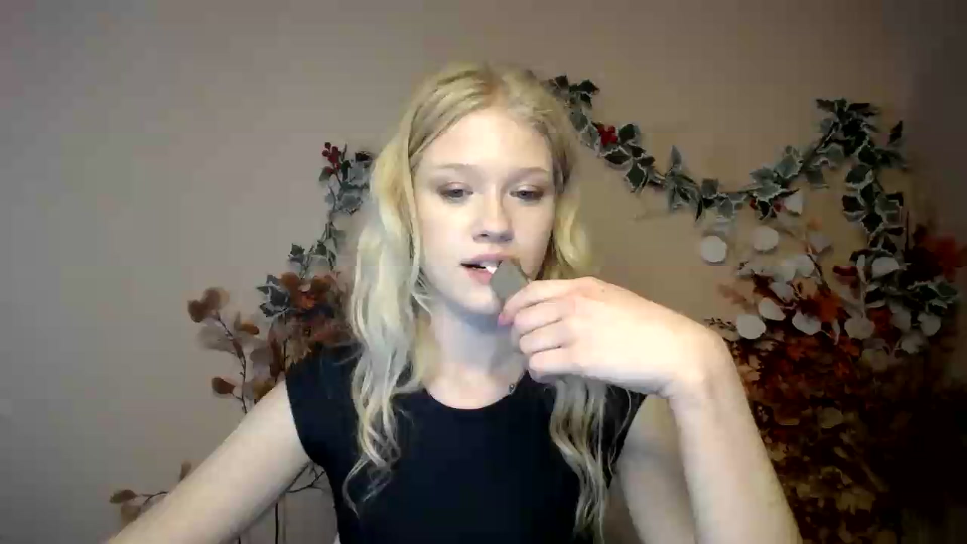 Gallery image thumbnail from Angel_baby's myfreecams stream on, 07/03/2026, 15:03 image 12 of 20