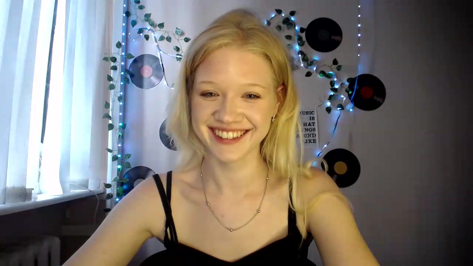 Gallery image thumbnail from Angel_baby's myfreecams stream on, 07/04/2026, 12:55 image 11 of 20