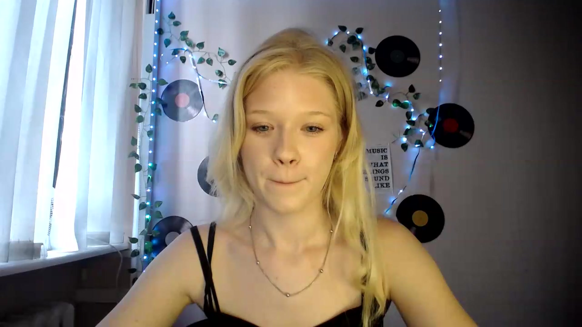Gallery image thumbnail from Angel_baby's myfreecams stream on, 07/04/2026, 12:55 image 14 of 20