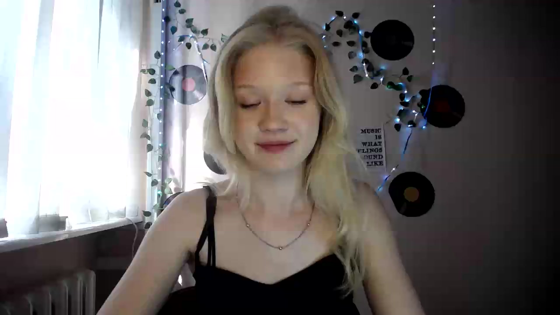 Gallery image thumbnail from Angel_baby's myfreecams stream on, 07/04/2026, 14:26 image 11 of 20