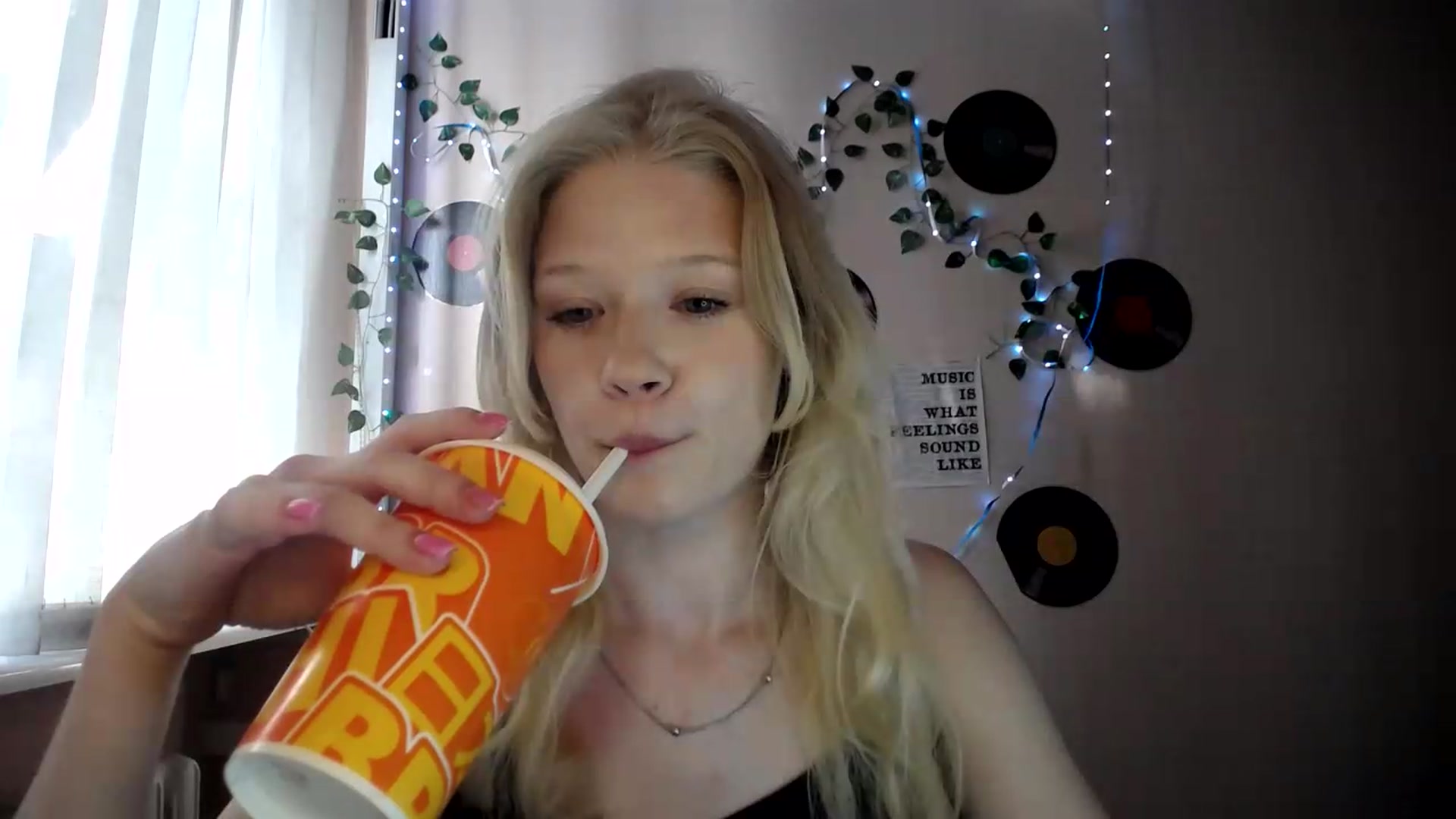 Gallery image thumbnail from Angel_baby's myfreecams stream on, 07/04/2026, 15:03 image 12 of 20