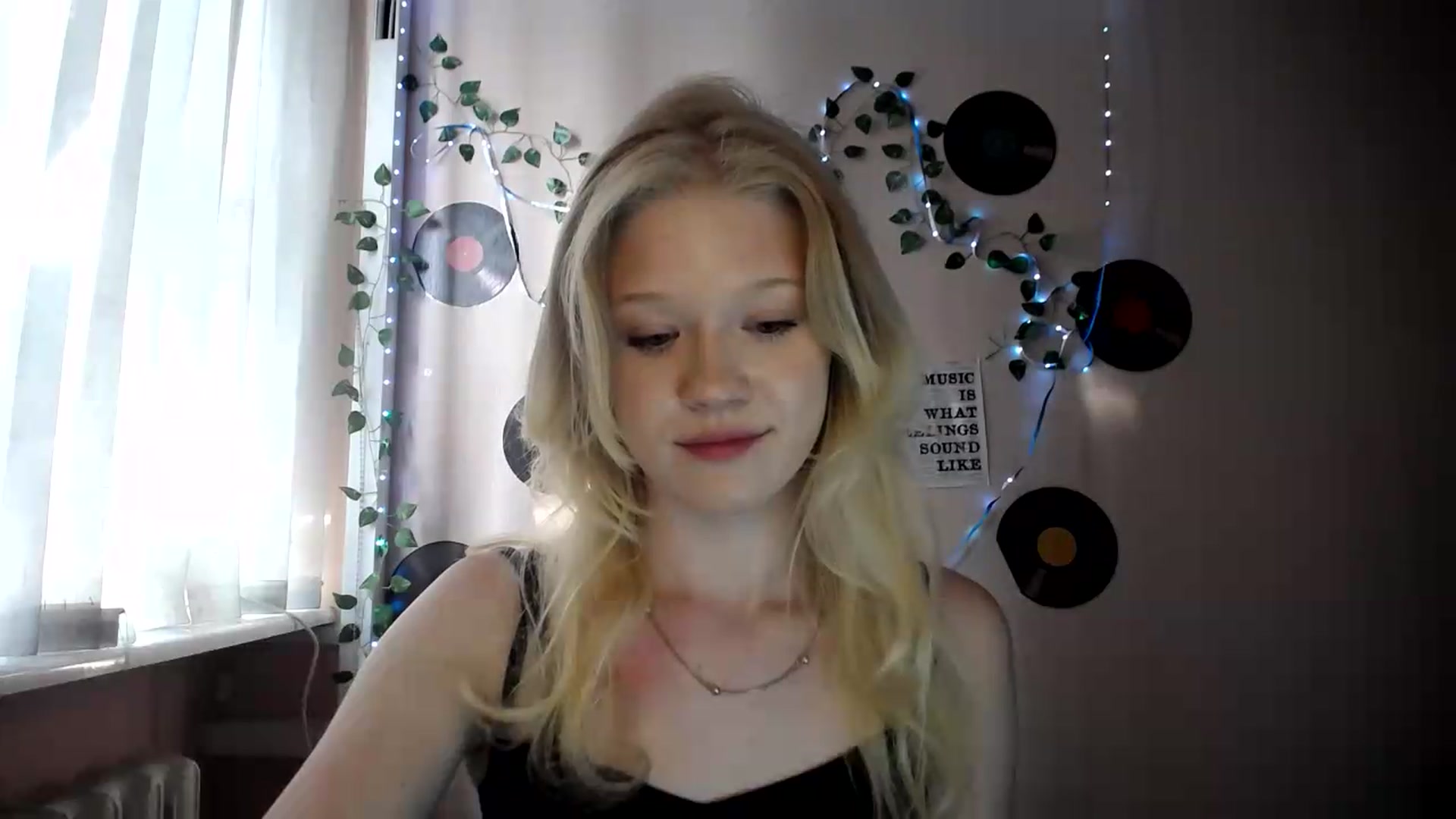 Gallery image thumbnail from Angel_baby's myfreecams stream on, 07/04/2026, 15:03 image 18 of 20