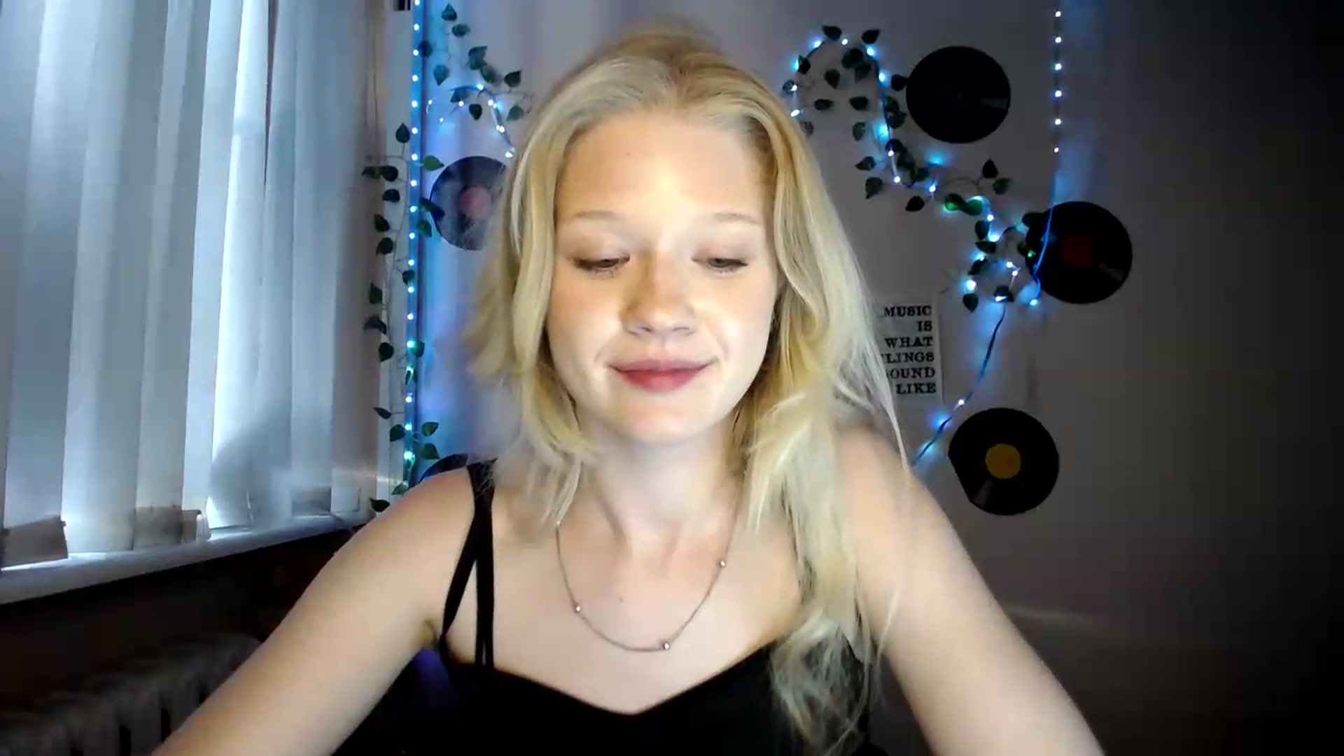 Gallery image thumbnail from Angel_baby's myfreecams stream on, 07/04/2026, 17:22 image 10 of 20