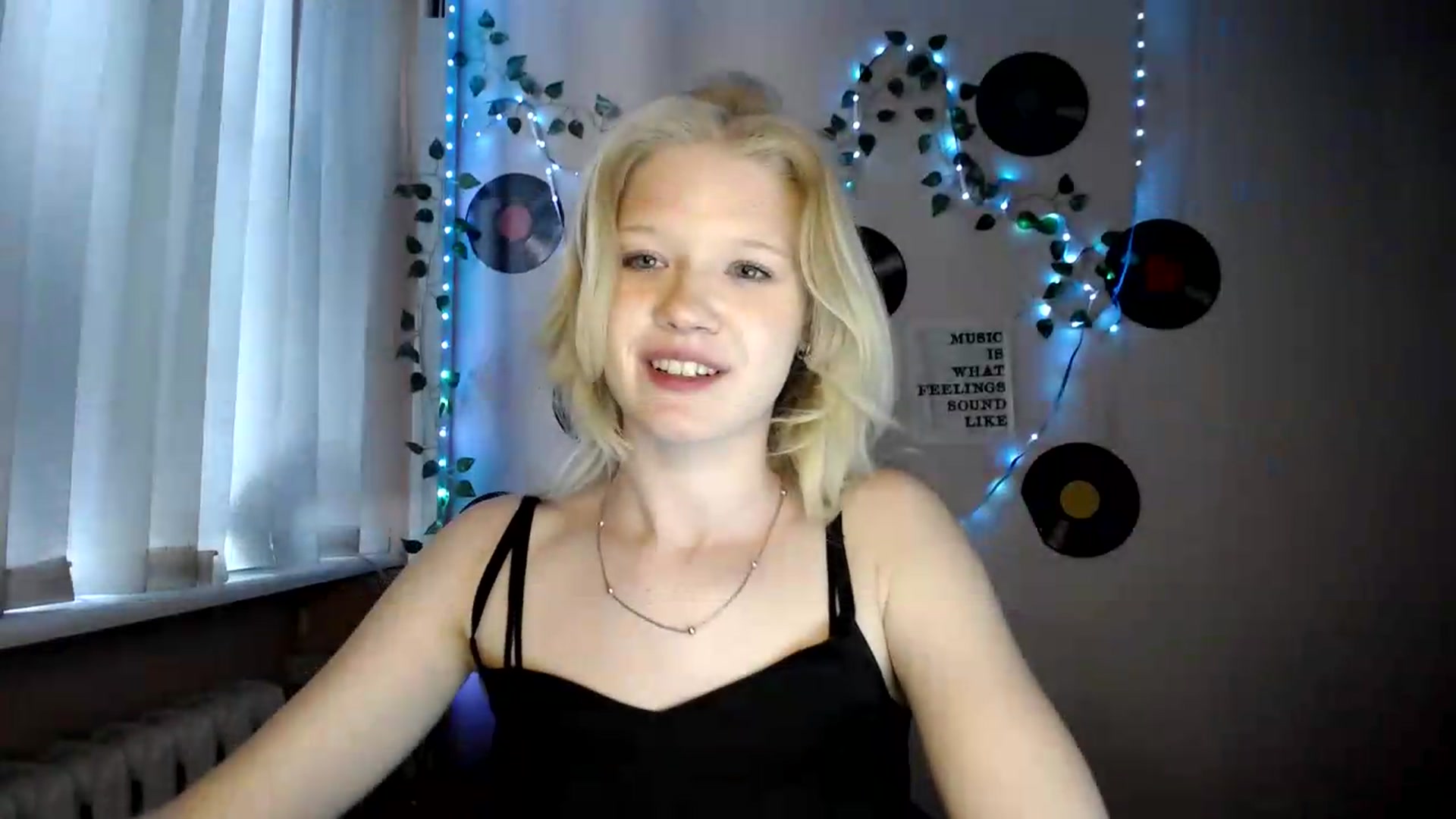 Gallery image thumbnail from Angel_baby's myfreecams stream on, 07/04/2026, 17:22 image 18 of 20