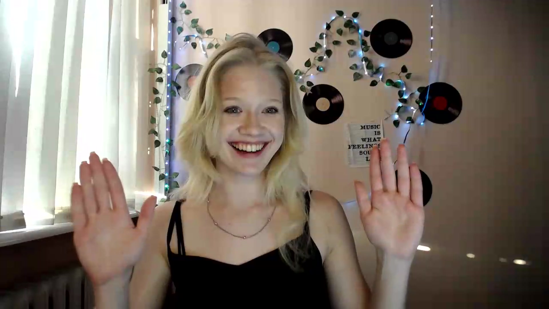 Gallery image thumbnail from Angel_baby's myfreecams stream on, 07/04/2026, 17:22 image 3 of 20