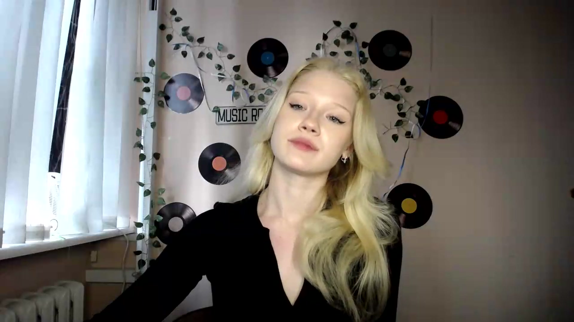 Gallery image thumbnail from Angel_baby's myfreecams stream on, 07/07/2026, 17:14 image 6 of 20