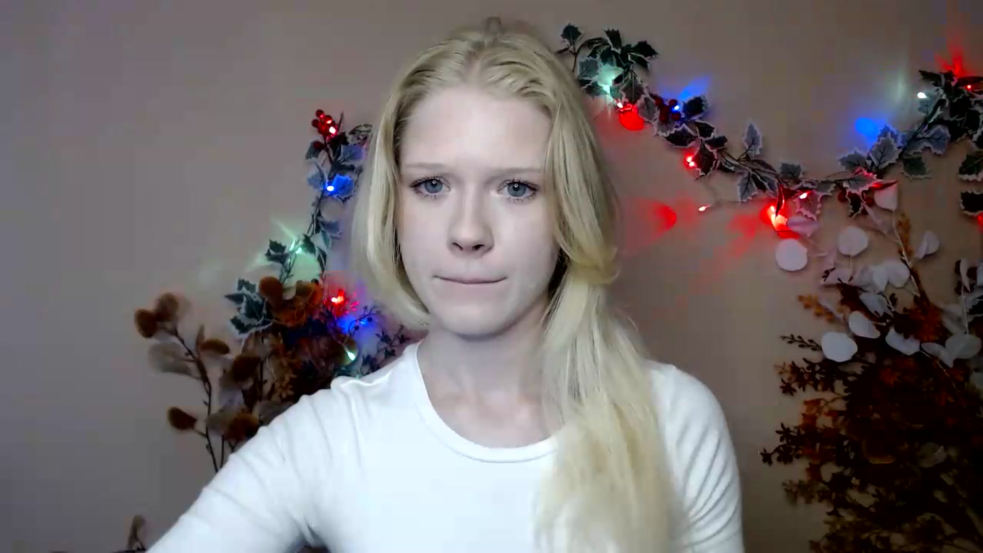 Gallery image thumbnail from Angel_baby's myfreecams stream on, 07/08/2026, 14:51 image 15 of 20