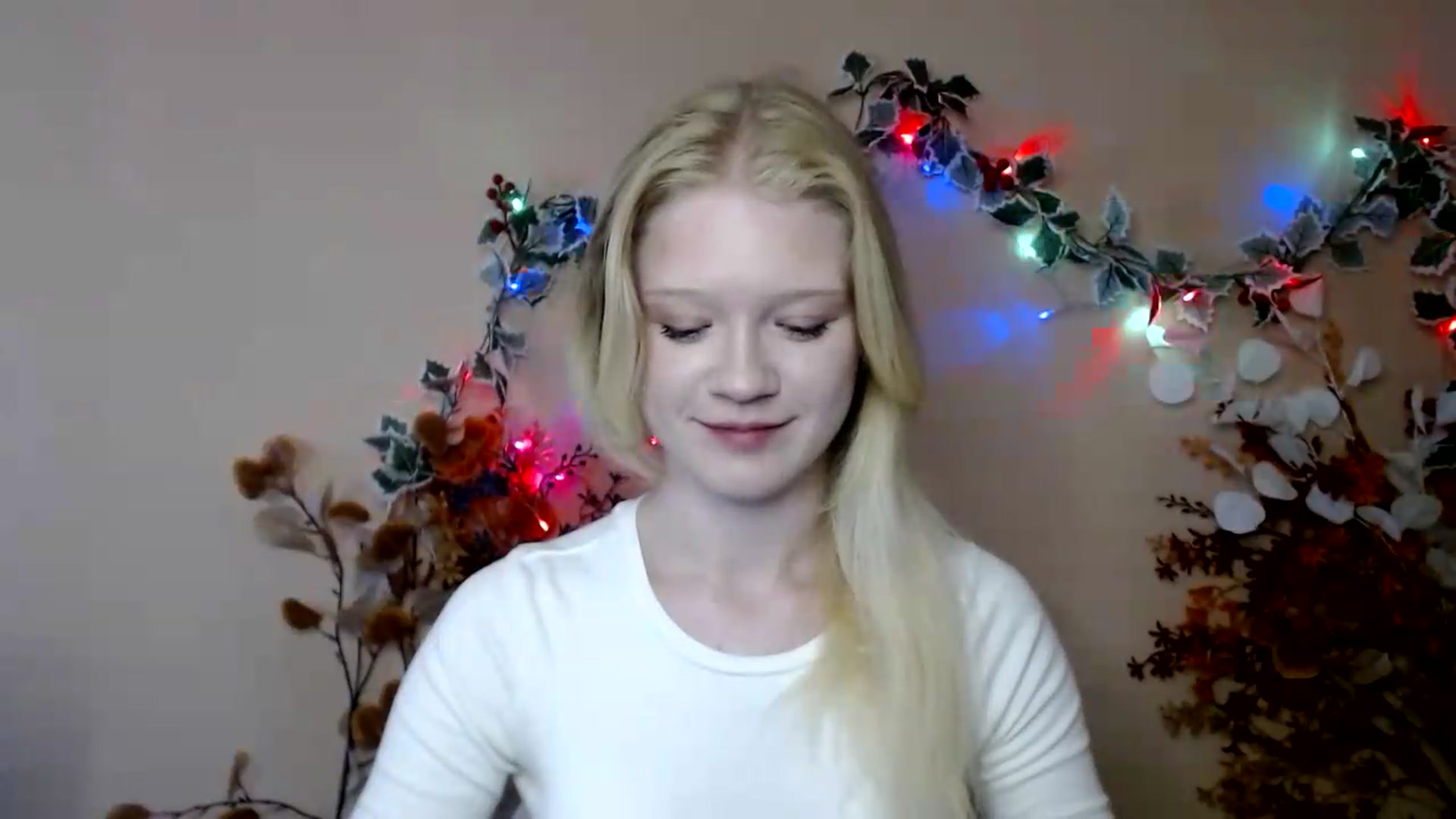 Gallery image thumbnail from Angel_baby's myfreecams stream on, 07/08/2026, 15:14 image 11 of 20