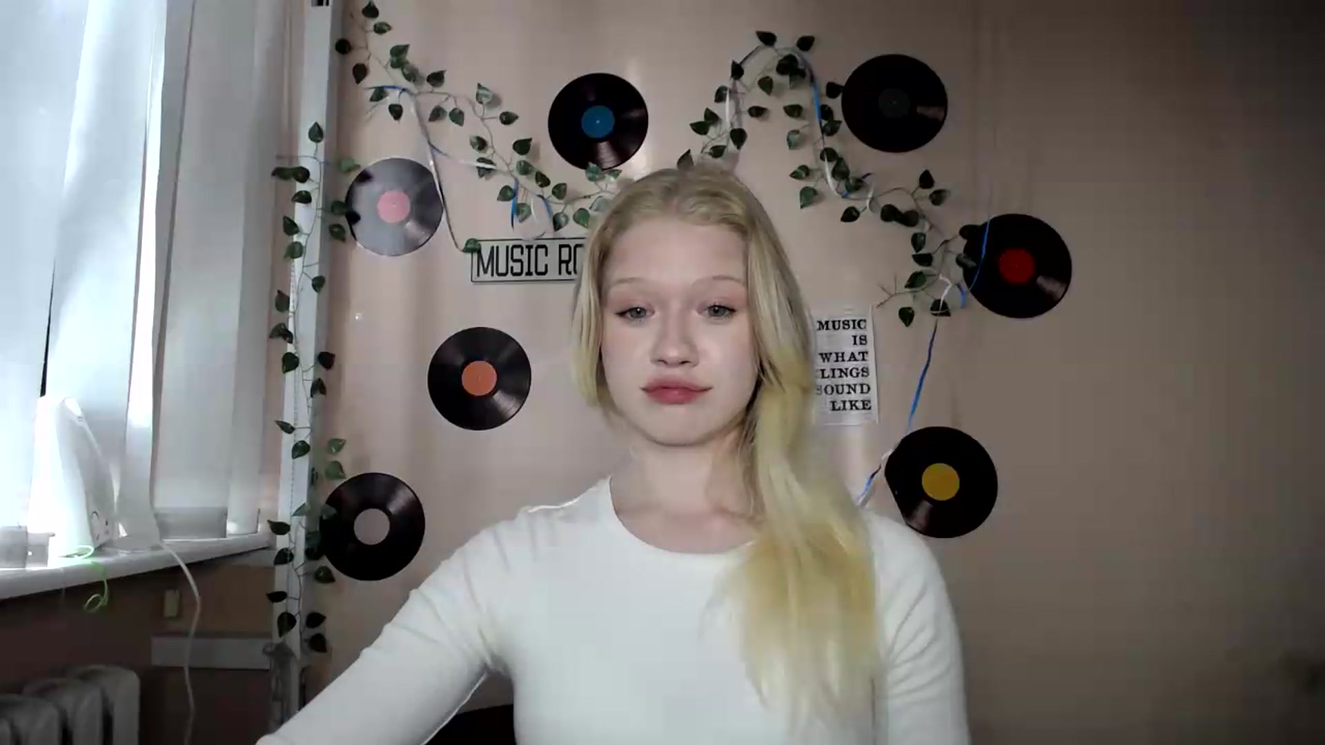Gallery image thumbnail from Angel_baby's myfreecams stream on, 07/08/2026, 15:53 image 17 of 20