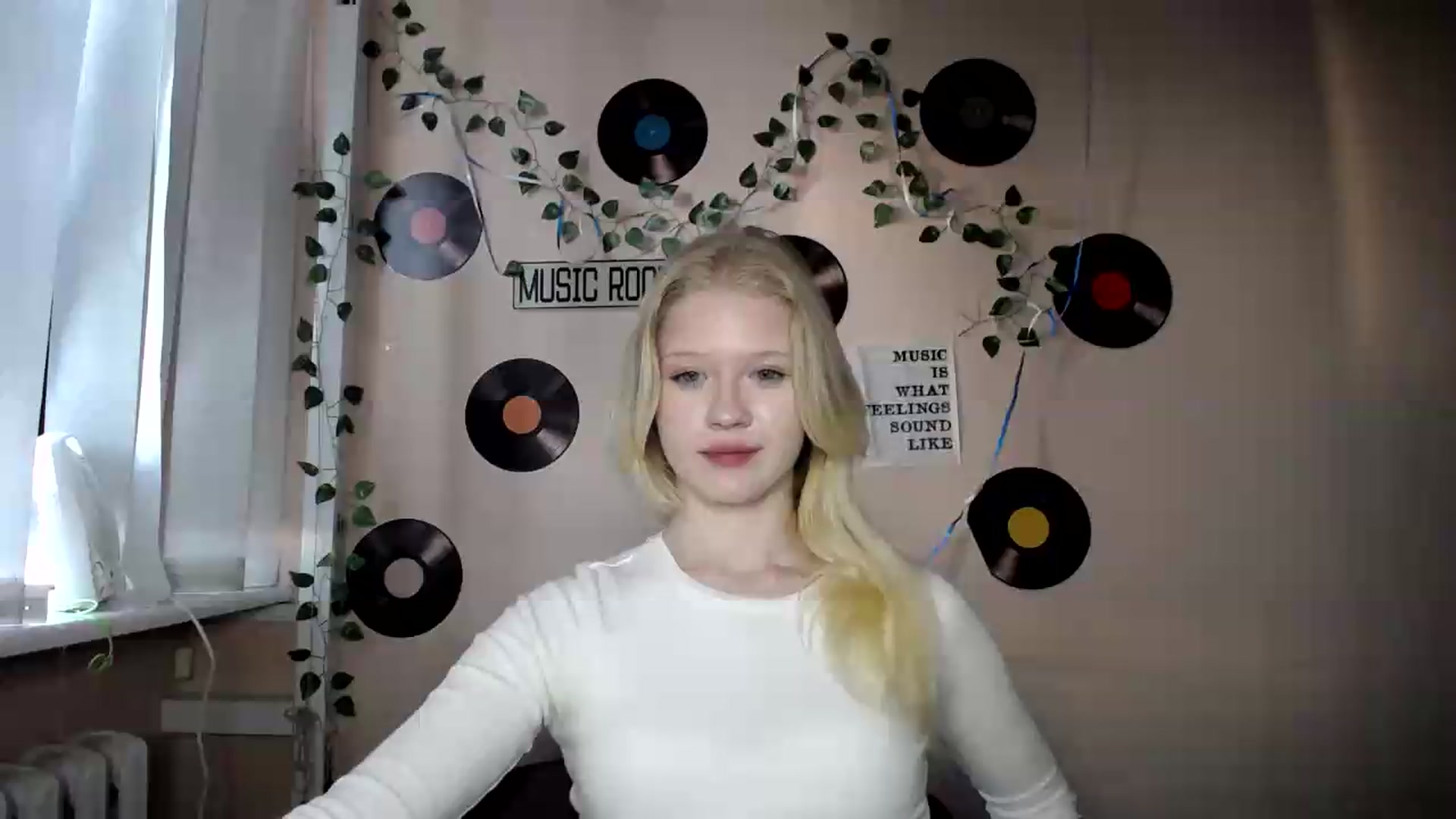 Gallery image thumbnail from Angel_baby's myfreecams stream on, 07/08/2026, 17:40 image 6 of 20